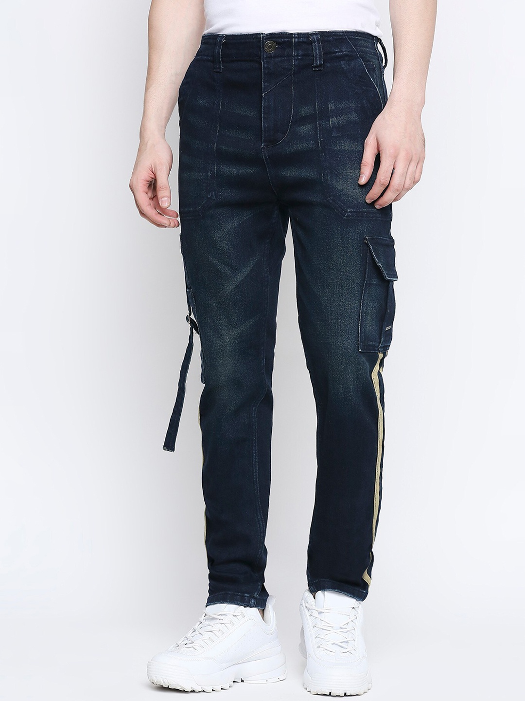 

LOVEGEN Men Navy Blue Skinny Fit Mildly Distressed Light Fade Stretchable Jeans