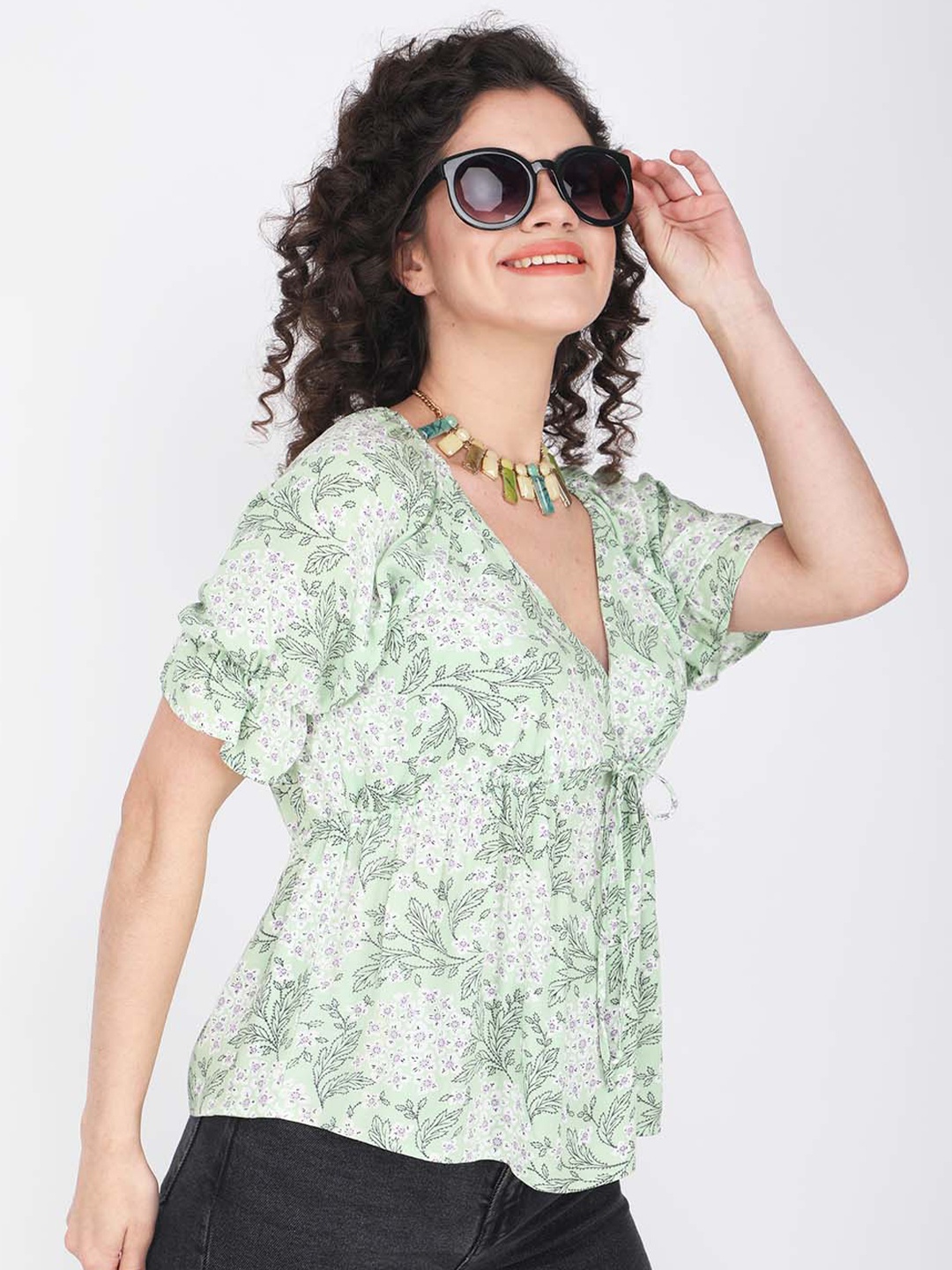

angloindu Green Floral Print Cinched Waist Top