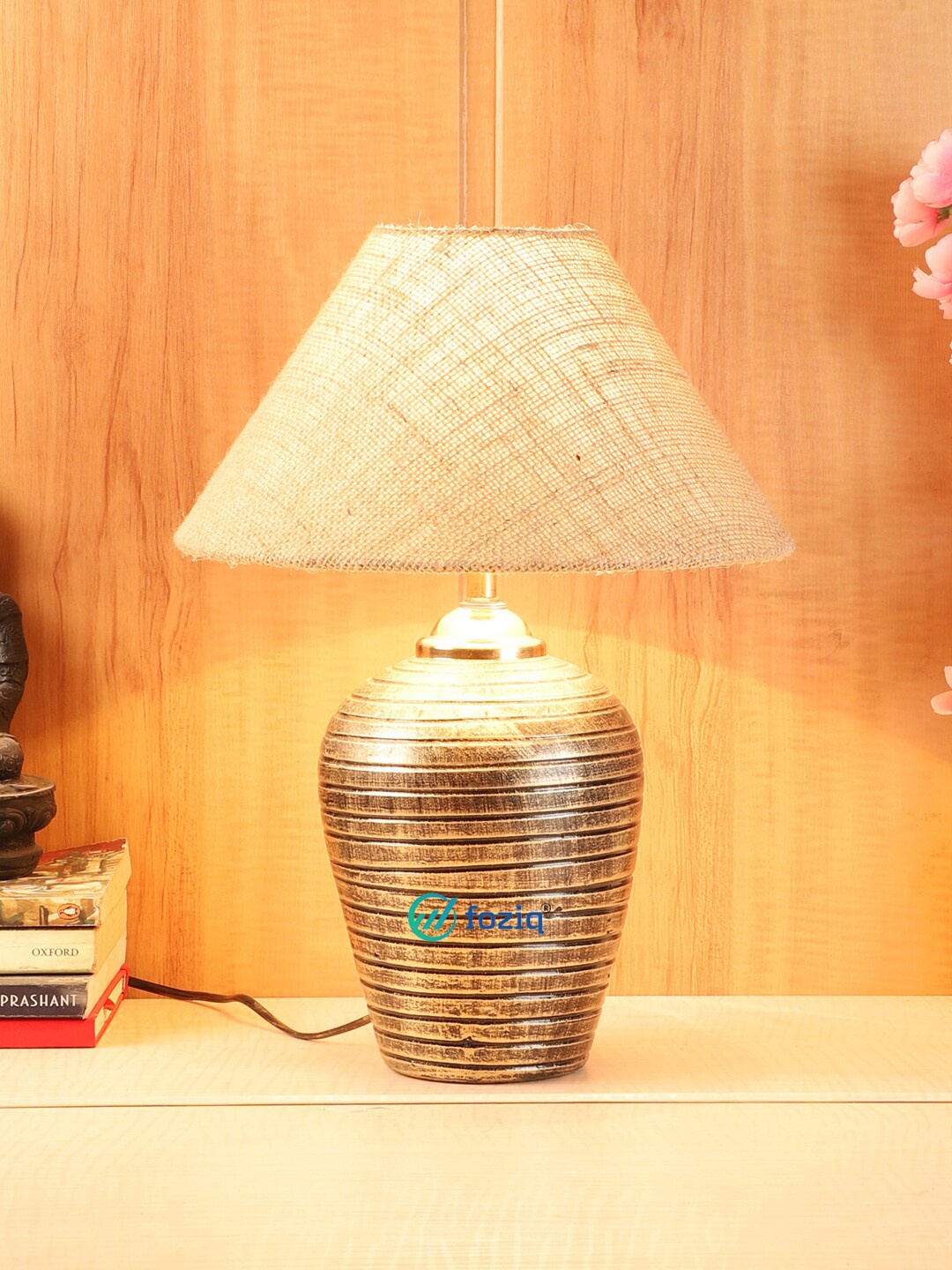 

foziq Gold-Toned Printed Country Table Lamp