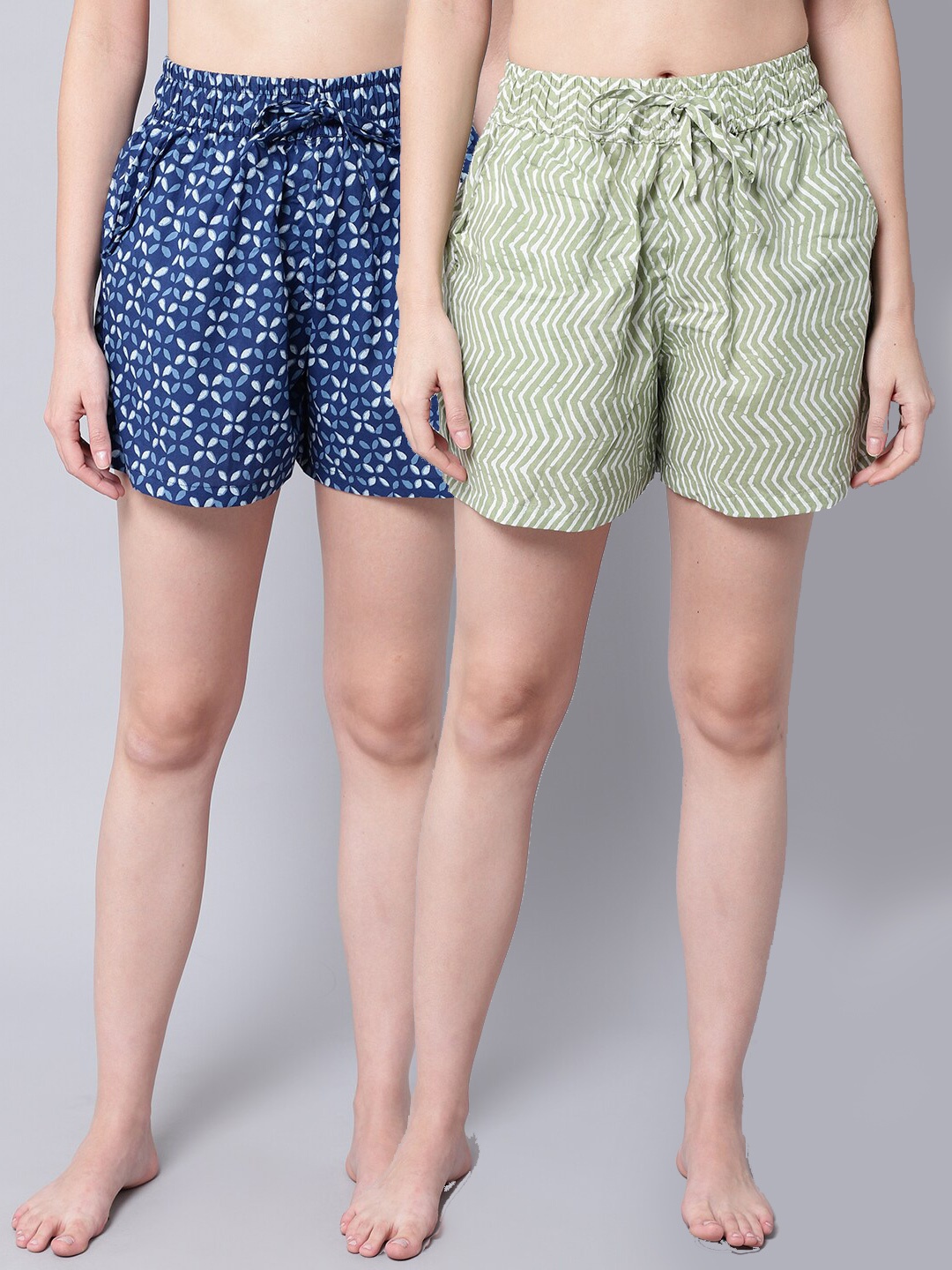 

TAG 7 Women Blue & White 2 Printed Lounge Shorts