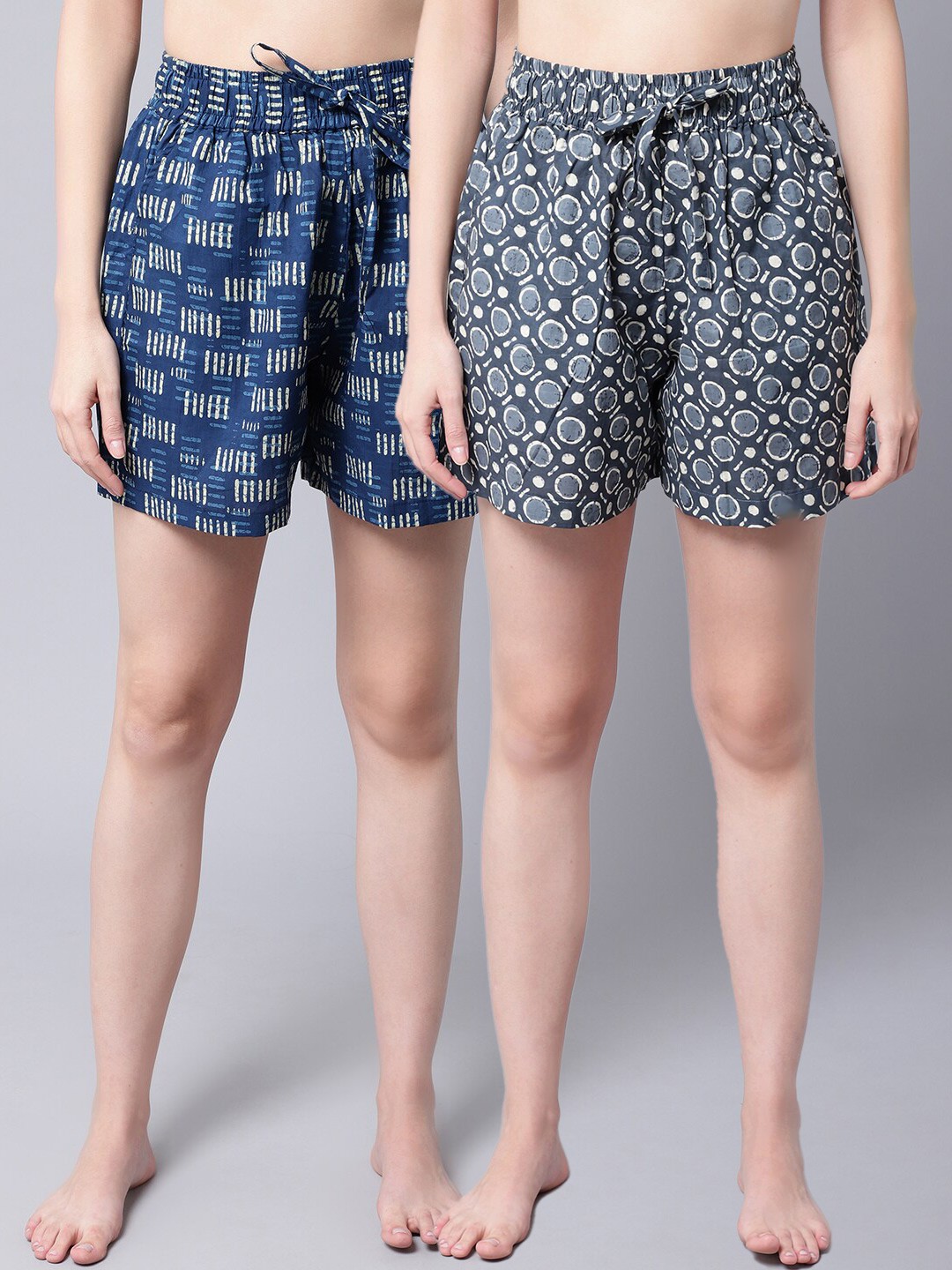 

TAG 7 Women Blue & White 2 Printed Lounge Shorts