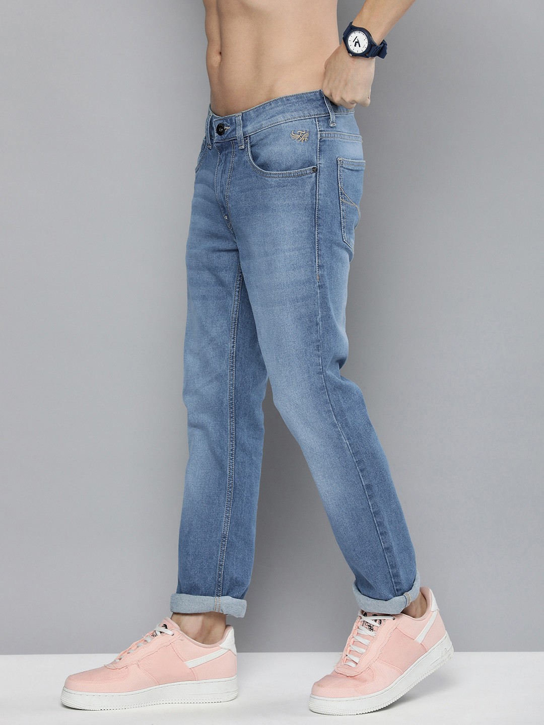 

Flying Machine Men Blue Micheal Slim Tapered Fit Light Fade Stretchable Jeans