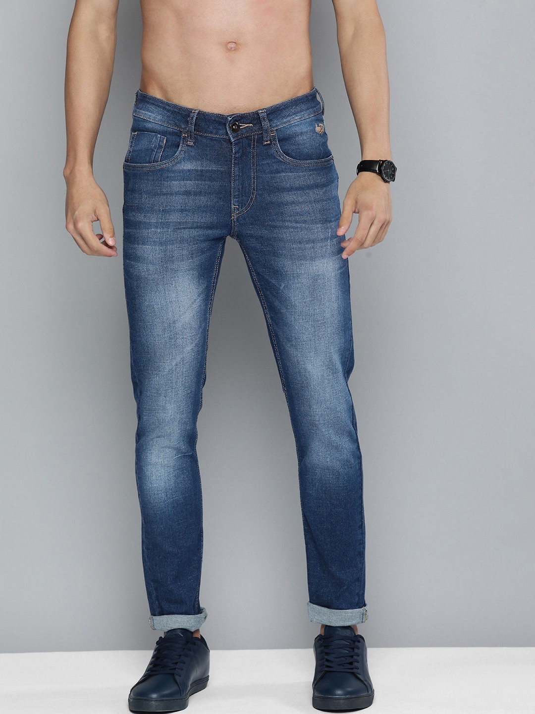 

Flying Machine Men Blue Jackson Skinny Fit Low-Rise Heavy Fade Stretchable Jeans