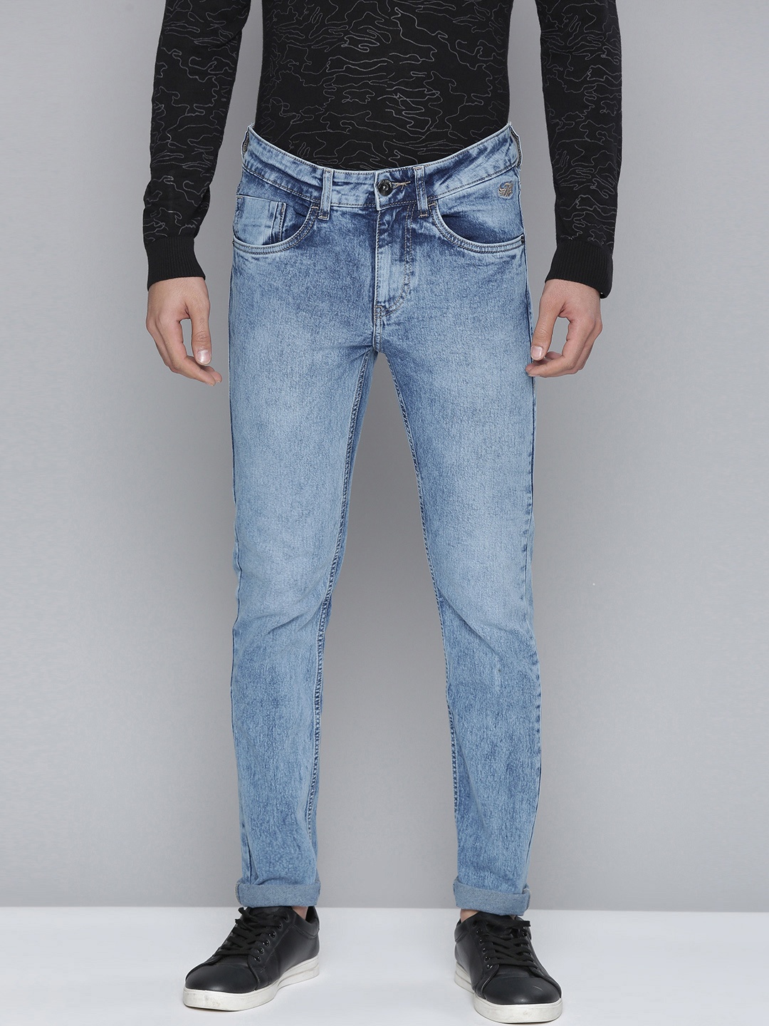 

Flying Machine Men Blue Jackson Skinny Fit Low-Rise Heavy Fade Stretchable Jeans