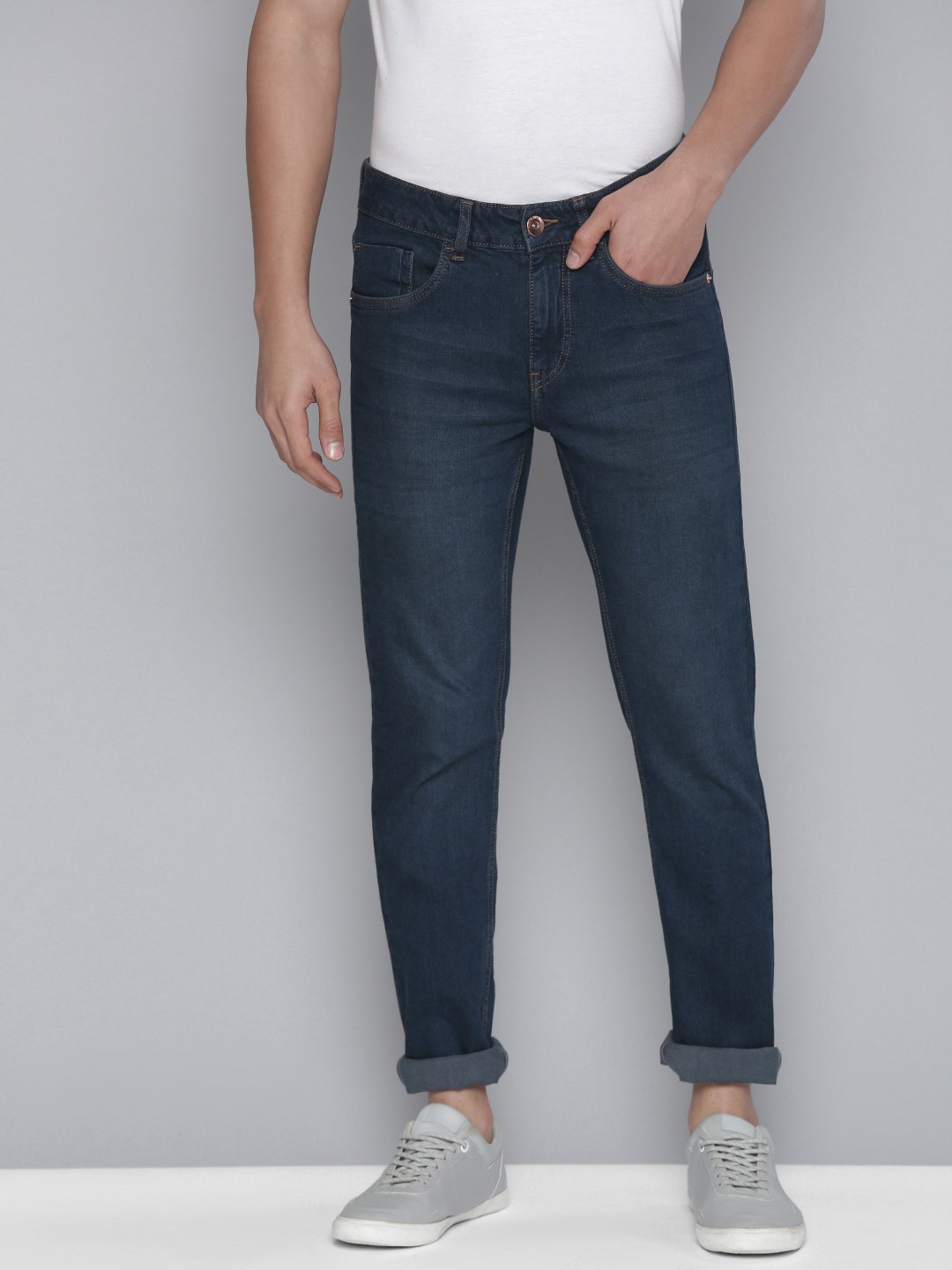 

Flying Machine Men Blue Jackson Skinny Fit Low-Rise Light Fade Stretchable Jeans