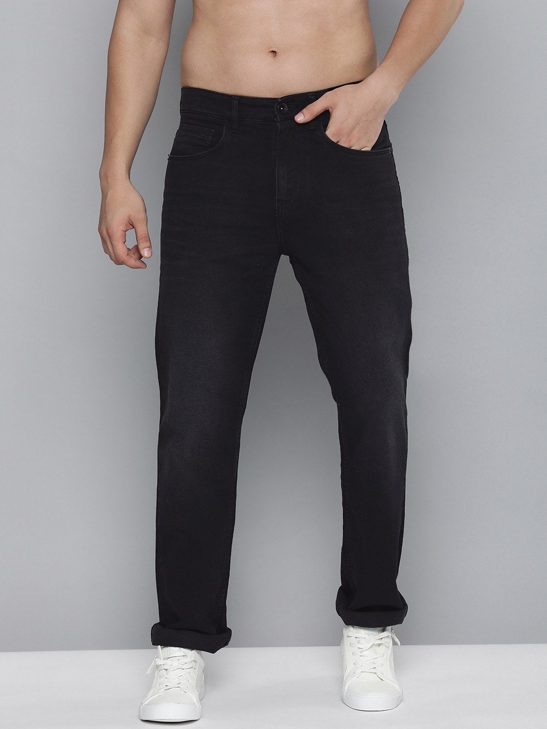 

Flying Machine Men Slim Fit High-Rise Light Fade Stretchable Jeans, Black