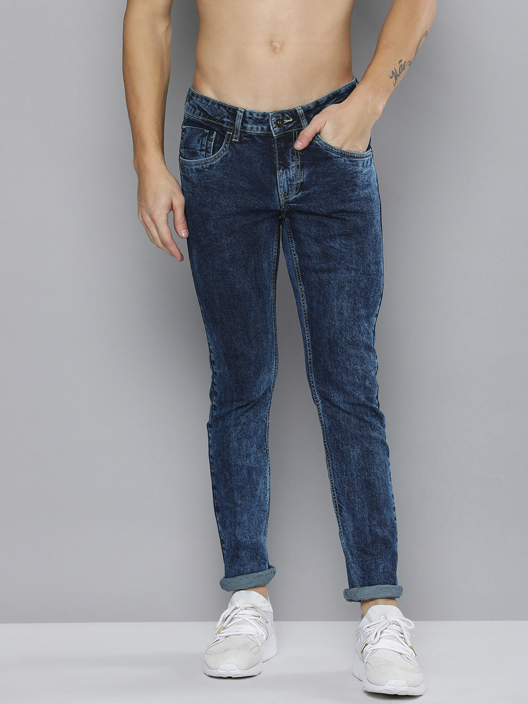 

Flying Machine Men Blue Jackson Skinny Fit Low-Rise Heavy Fade Acid Wash Stretchable Jeans