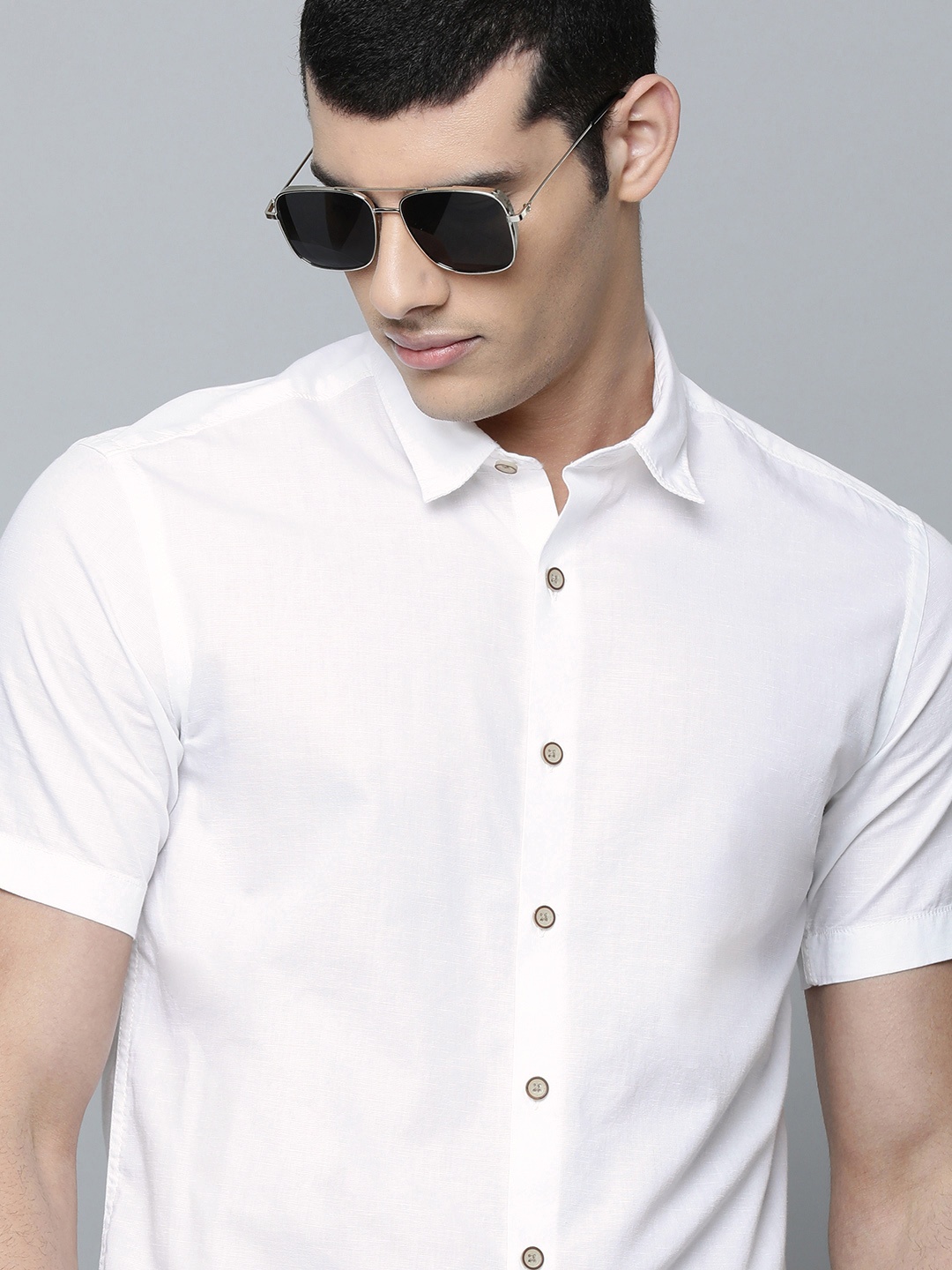 

Flying Machine Men Solid Cotton Linen Casual Shirt, White