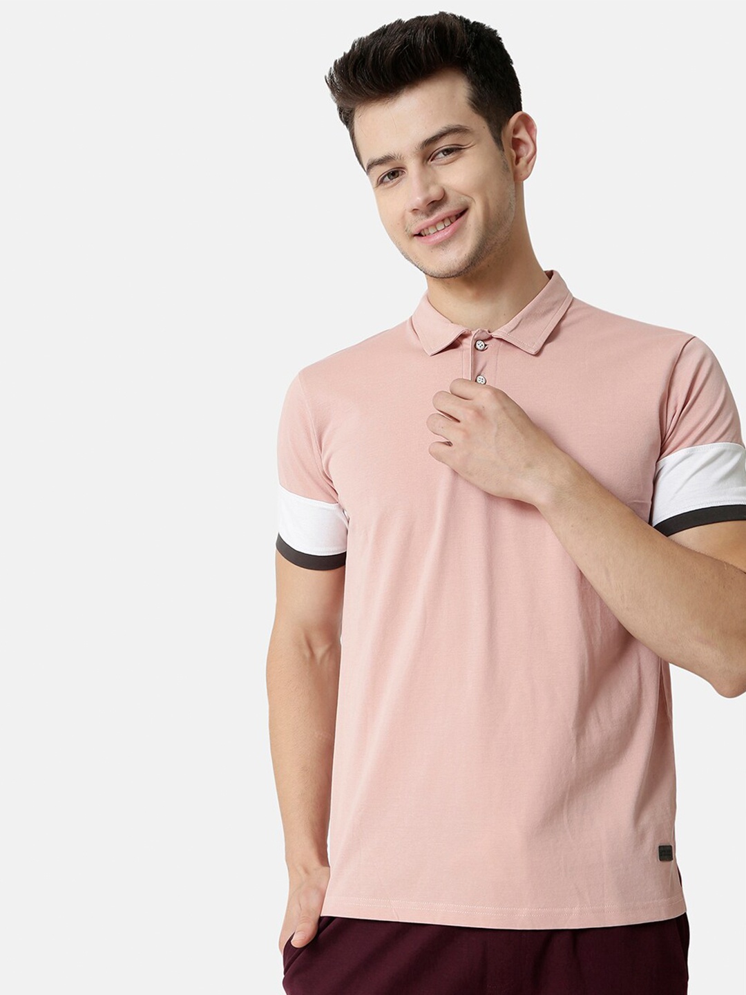 

Campus Sutra Men Pink V-Neck Raw Edge T-shirt