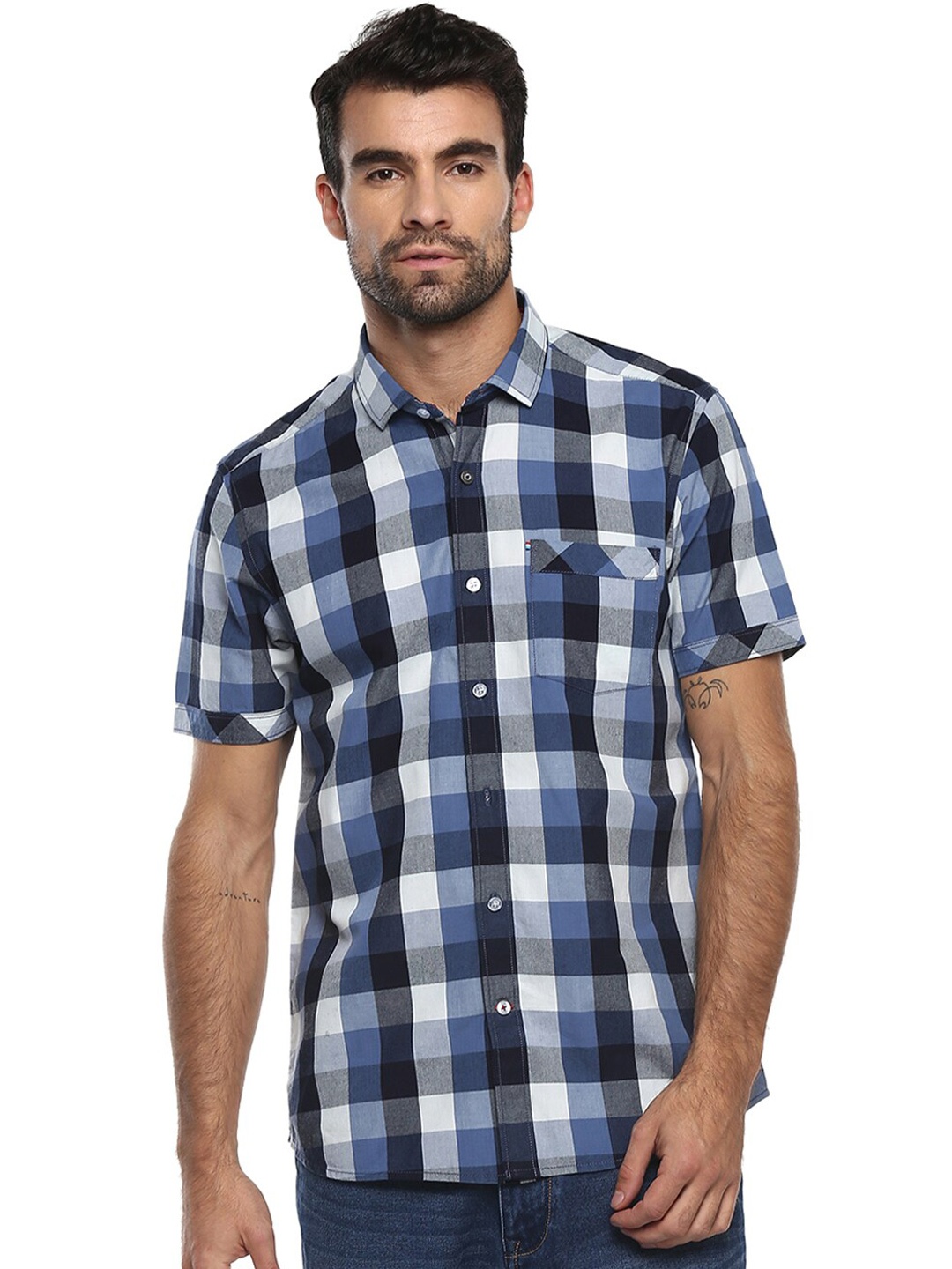 

Red Chief Men Blue Slim Fit Checked Casual Shirt