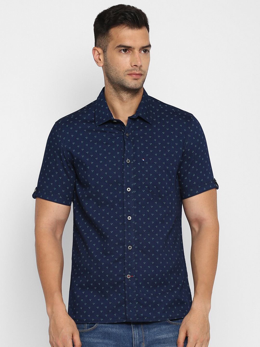 

Red Chief Men Navy Blue Slim Fit Printed Casual Shirt