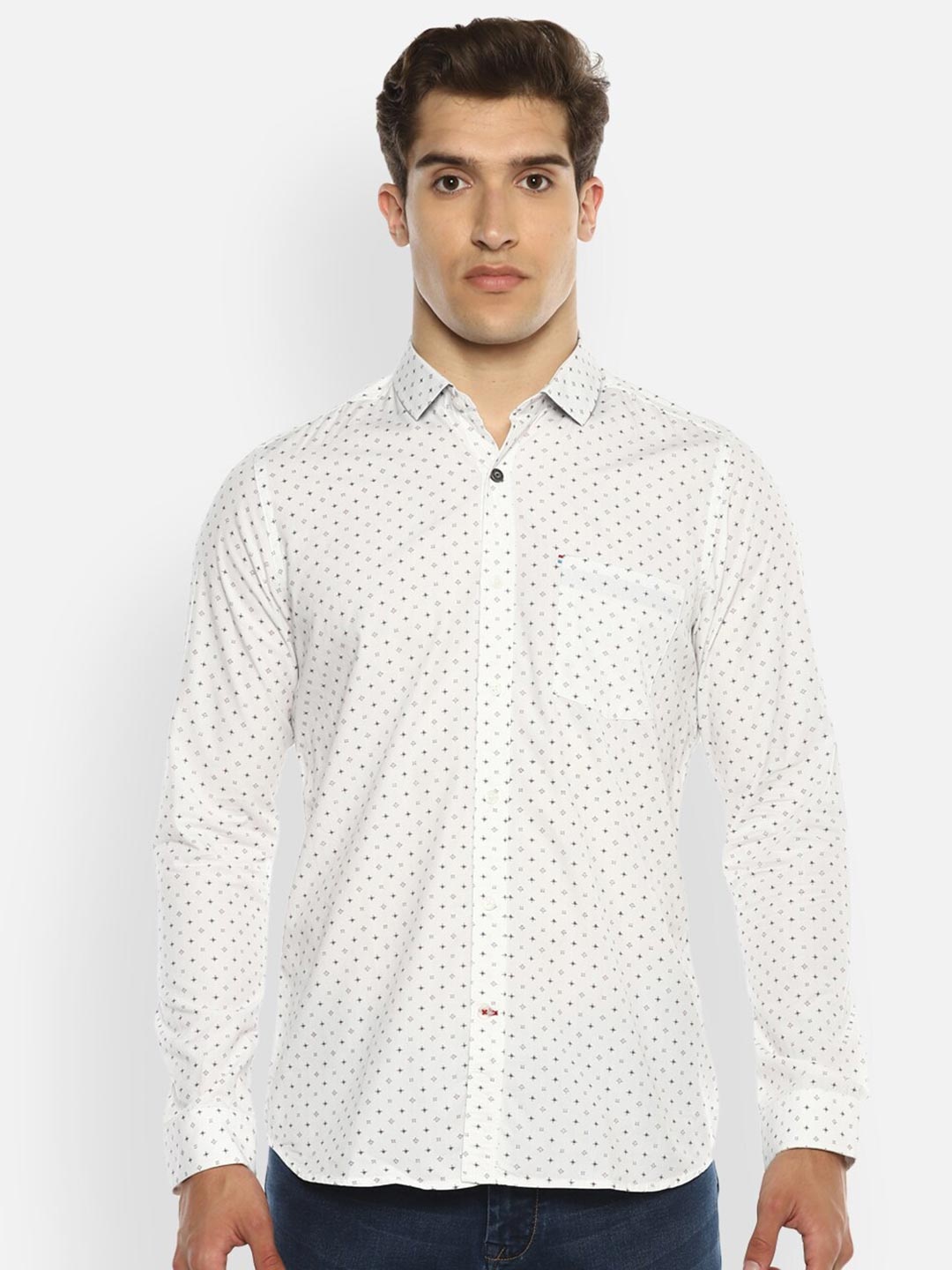 

Red Chief Men White Slim Fit Printed Casual Shirt