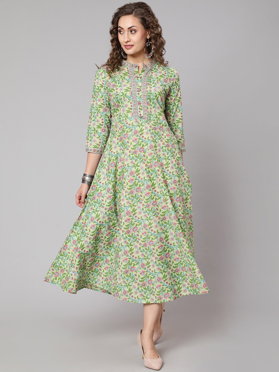 

THE NKS PLUS Green Floral Ethnic A-Line Midi Dress