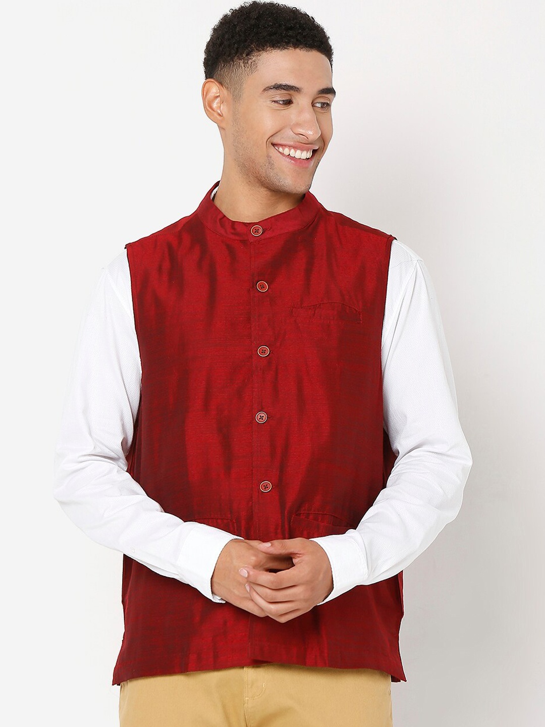 

SALWAR STUDIO Men Maroon Solid Pure Cotton Woven Nehru Jackets