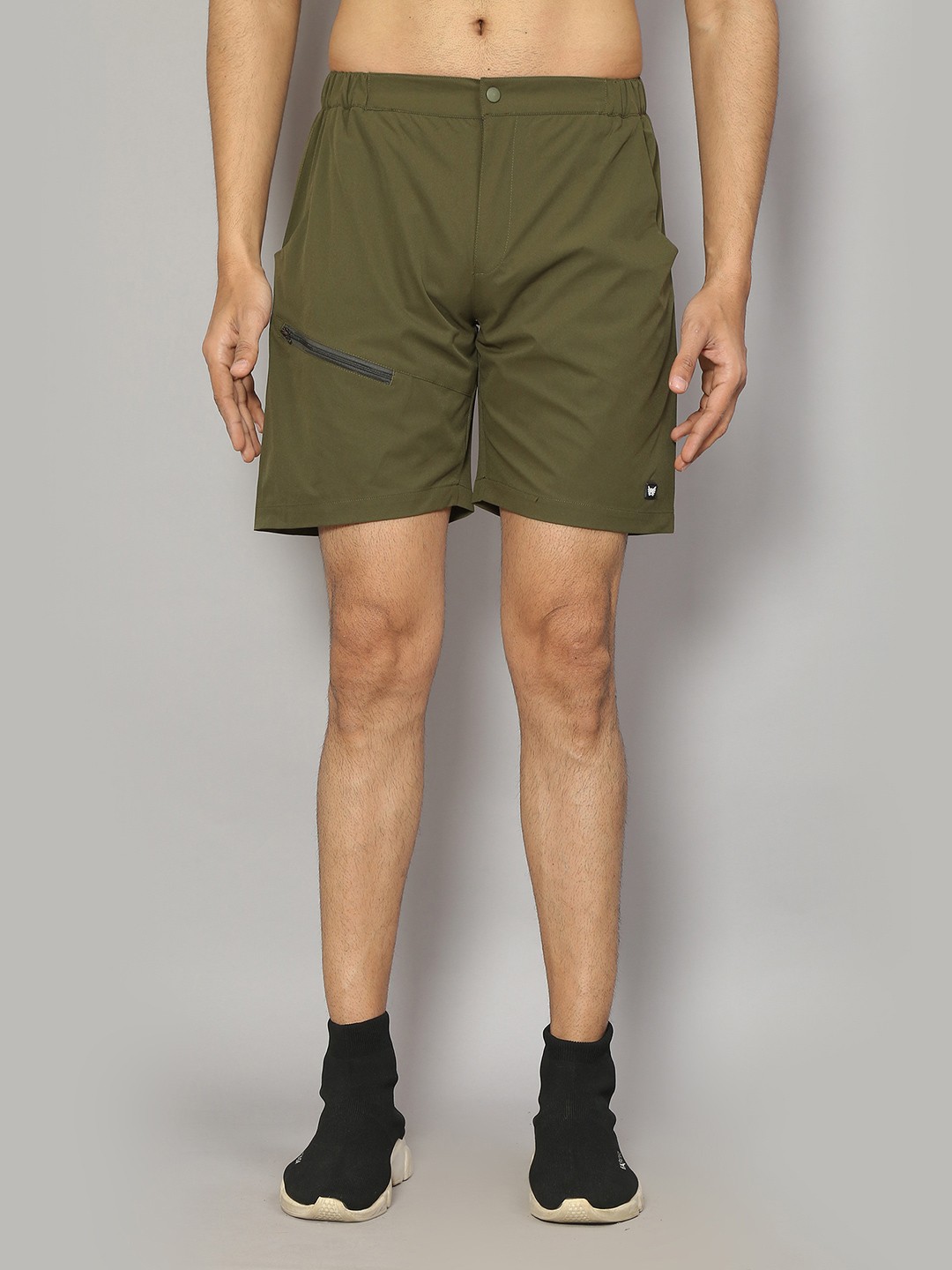 

SIAPA Men Olive Green Outdoor Shorts