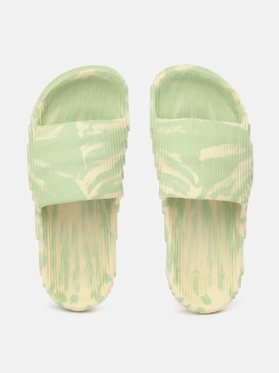 

ADIDAS Originals Men Green & Yellow Printed Adilette 22 Sliders