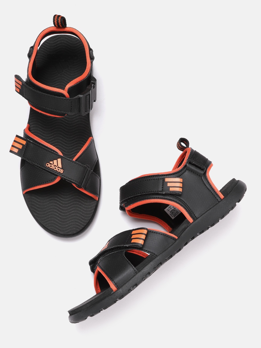 

ADIDAS Men Black Textured Yanet Sports Sandals