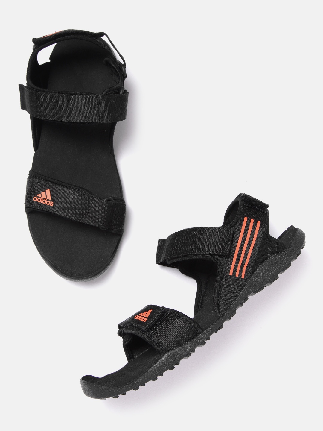 

ADIDAS Men Grey Woven Design Machan Sports Sandals, Black