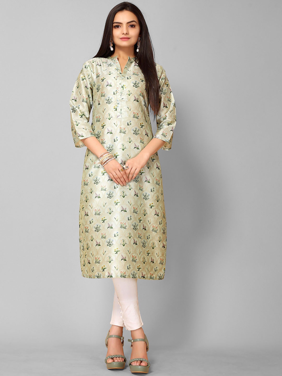 

KALINI Women Sea Green Floral Printed Floral Chanderi Silk Kurta