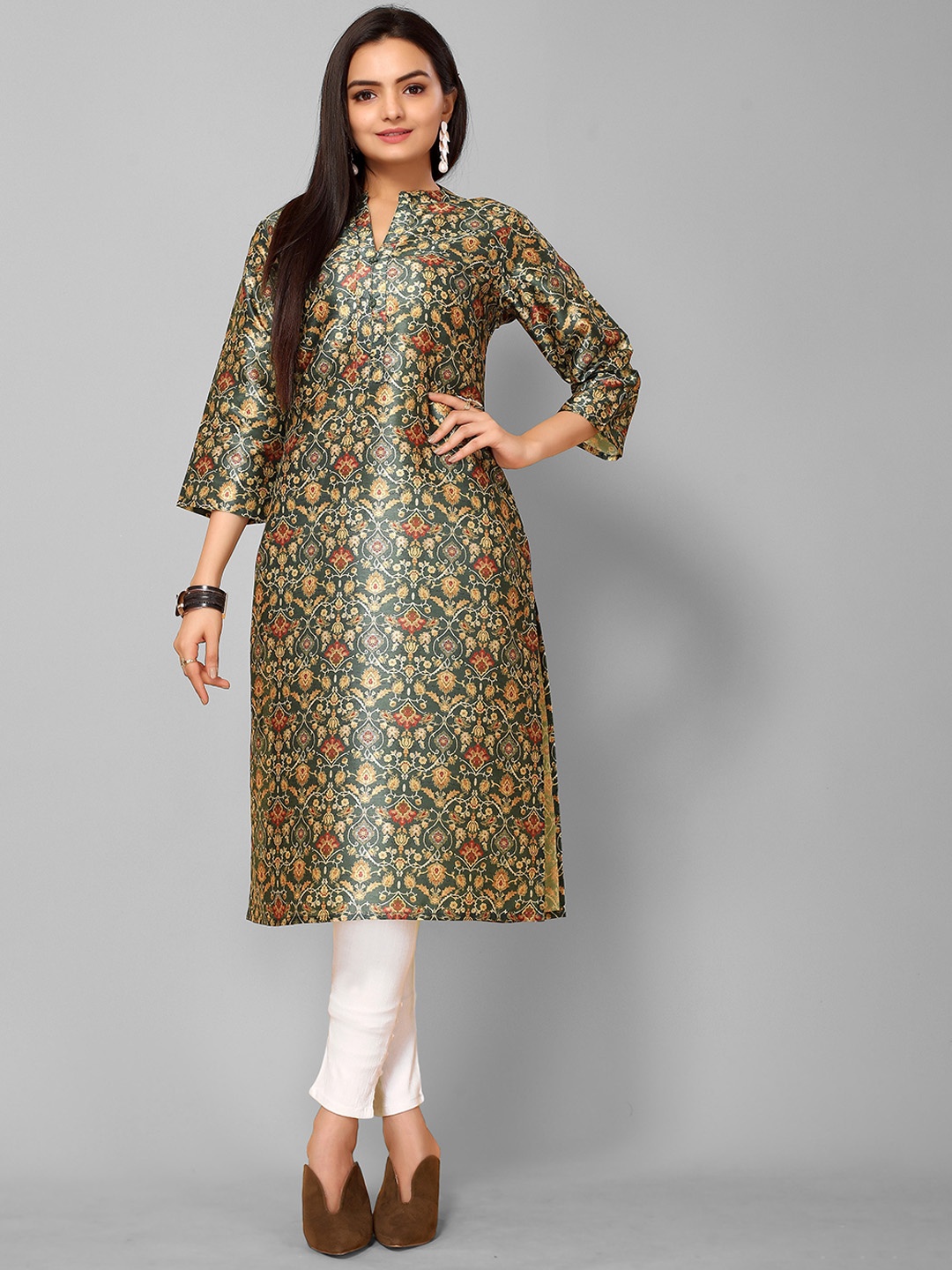 

KALINI Women Green Floral Printed Flared Sleeves Thread Work Floral Chanderi Silk Kurta