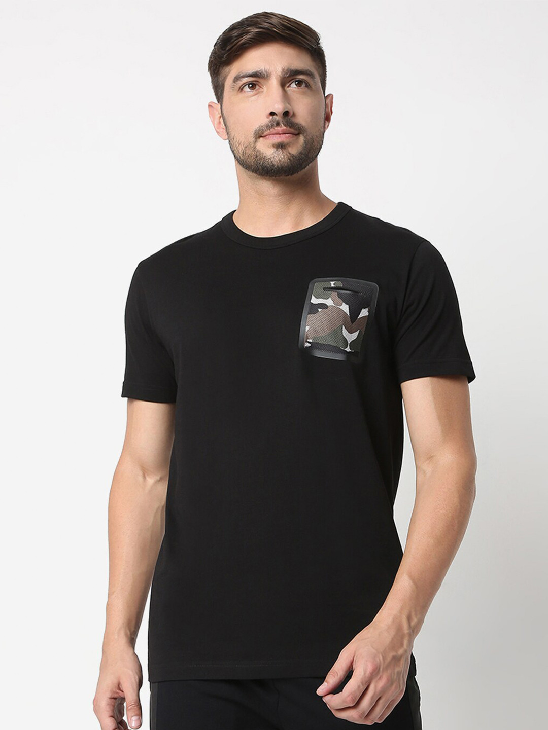 

Mufti Men Yellow Slim Fit T-shirt