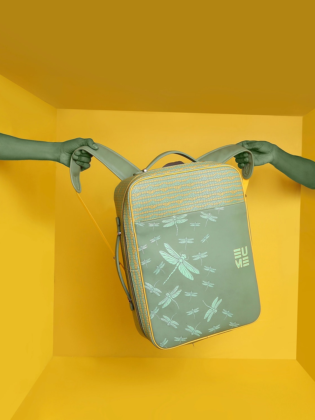 

EUME Unisex Green Printed Backpack