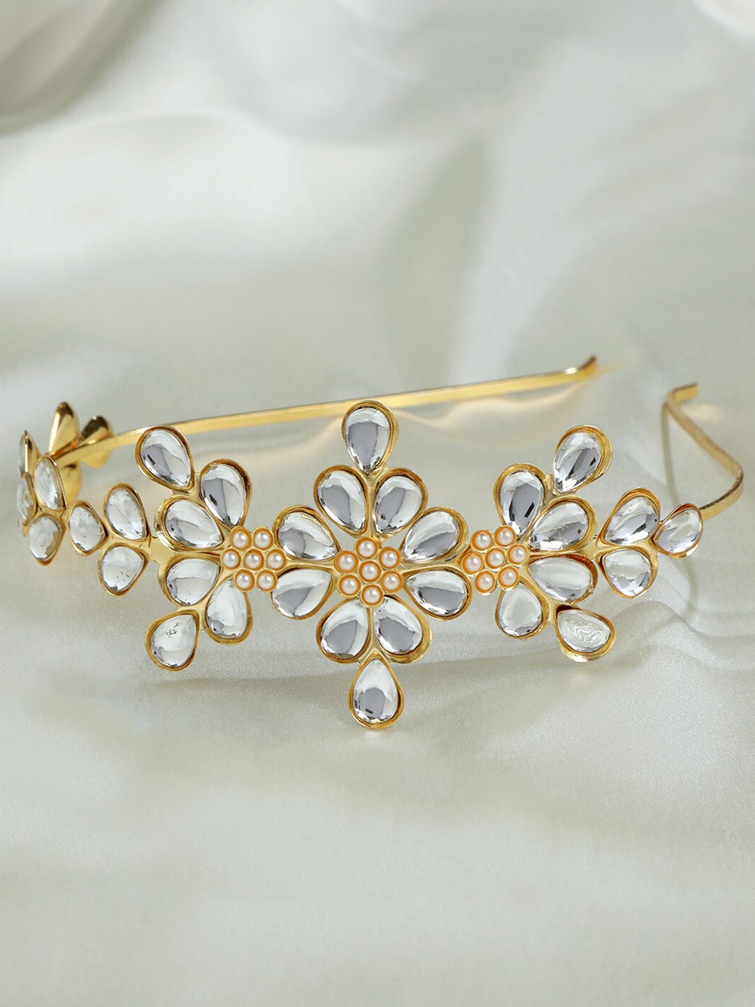 

AccessHer Women Gold-Toned & White Embellished Hairband