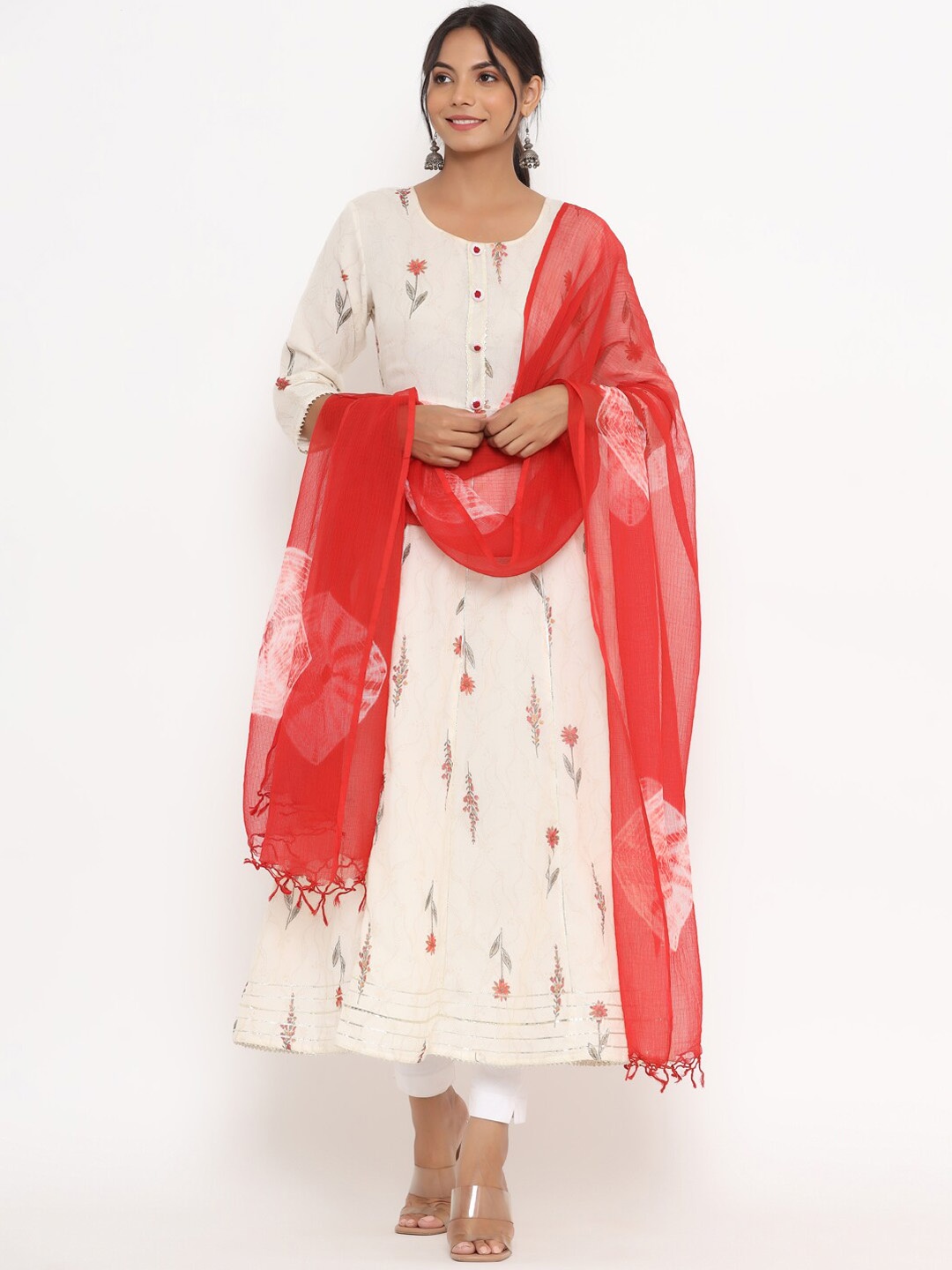 

Do Dhaage Women White Floral Embroidered Flared Sleeves Thread Work Anarkali Kurta