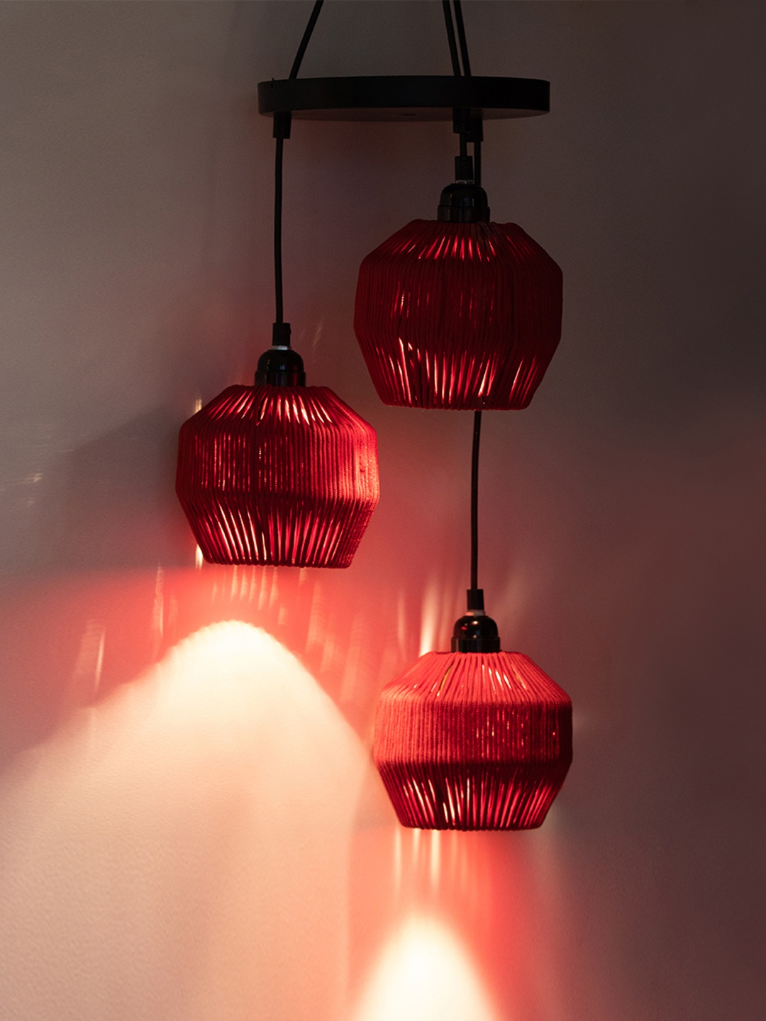 

ExclusiveLane Cotton Lustres Handwoven Adjustable Chandelier With Hanging Lamp, Red