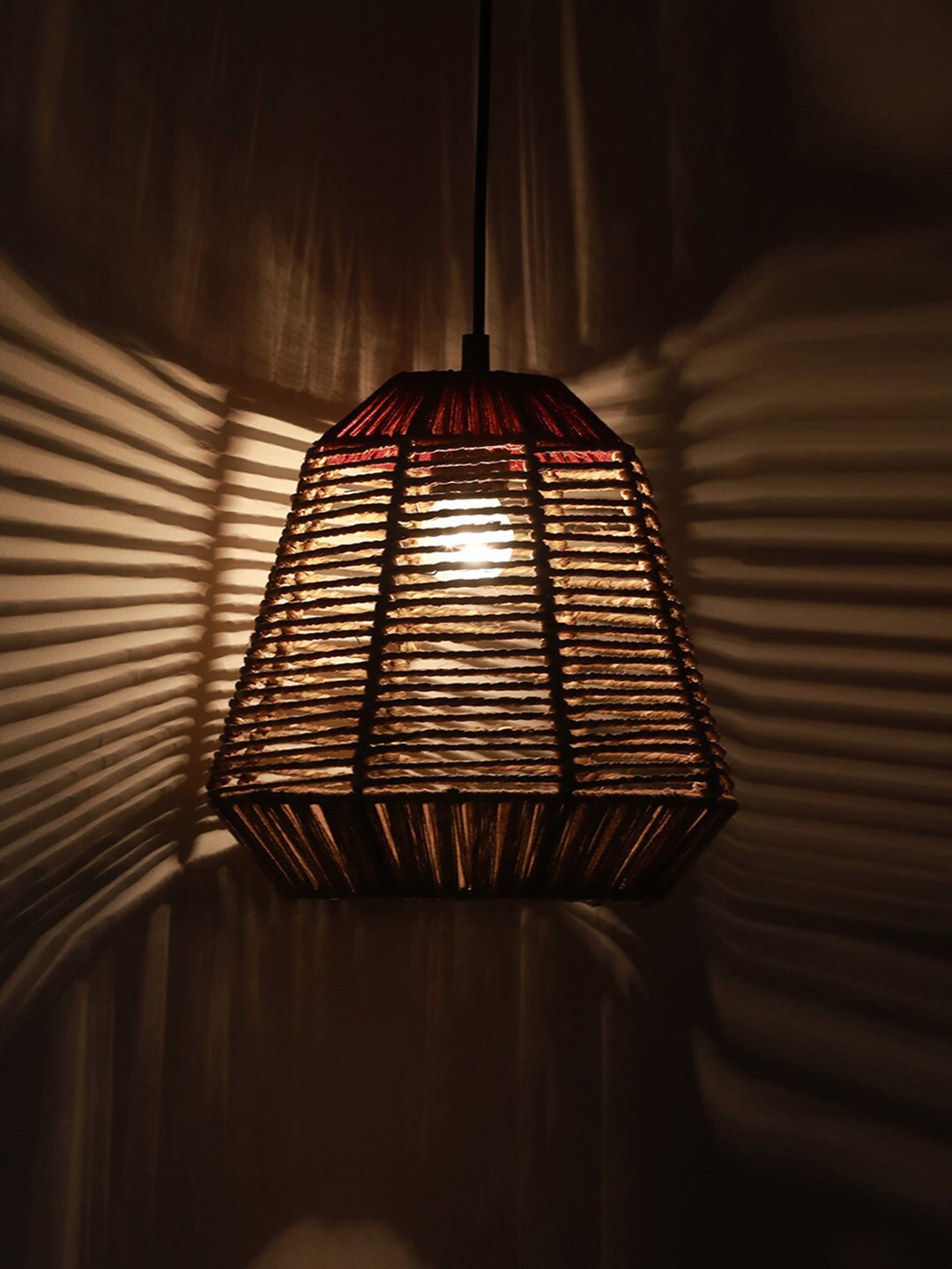 

ExclusiveLane Red & Beige Pyramidal Hanging Pendant Ceiling Lamps