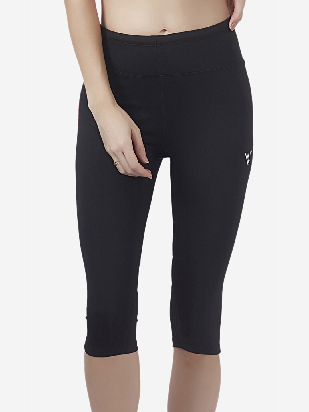 

VELOZ Women Black Solid Tights