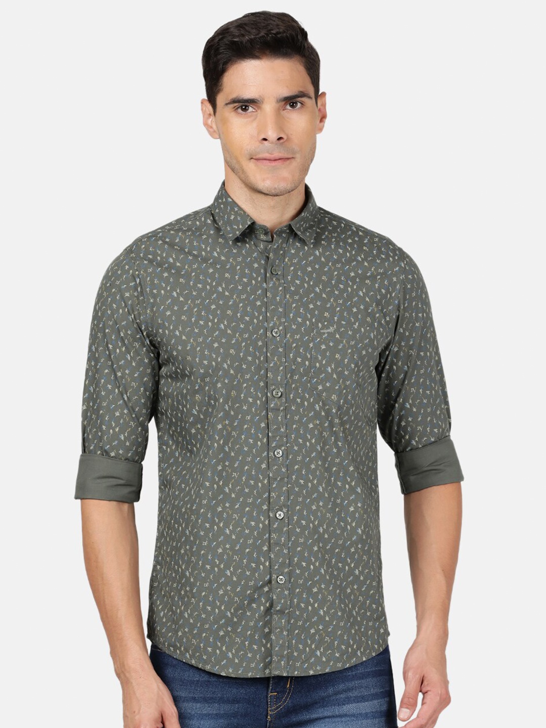 

Crocodile Men Green Classic Slim Fit Floral Printed Casual Shirt