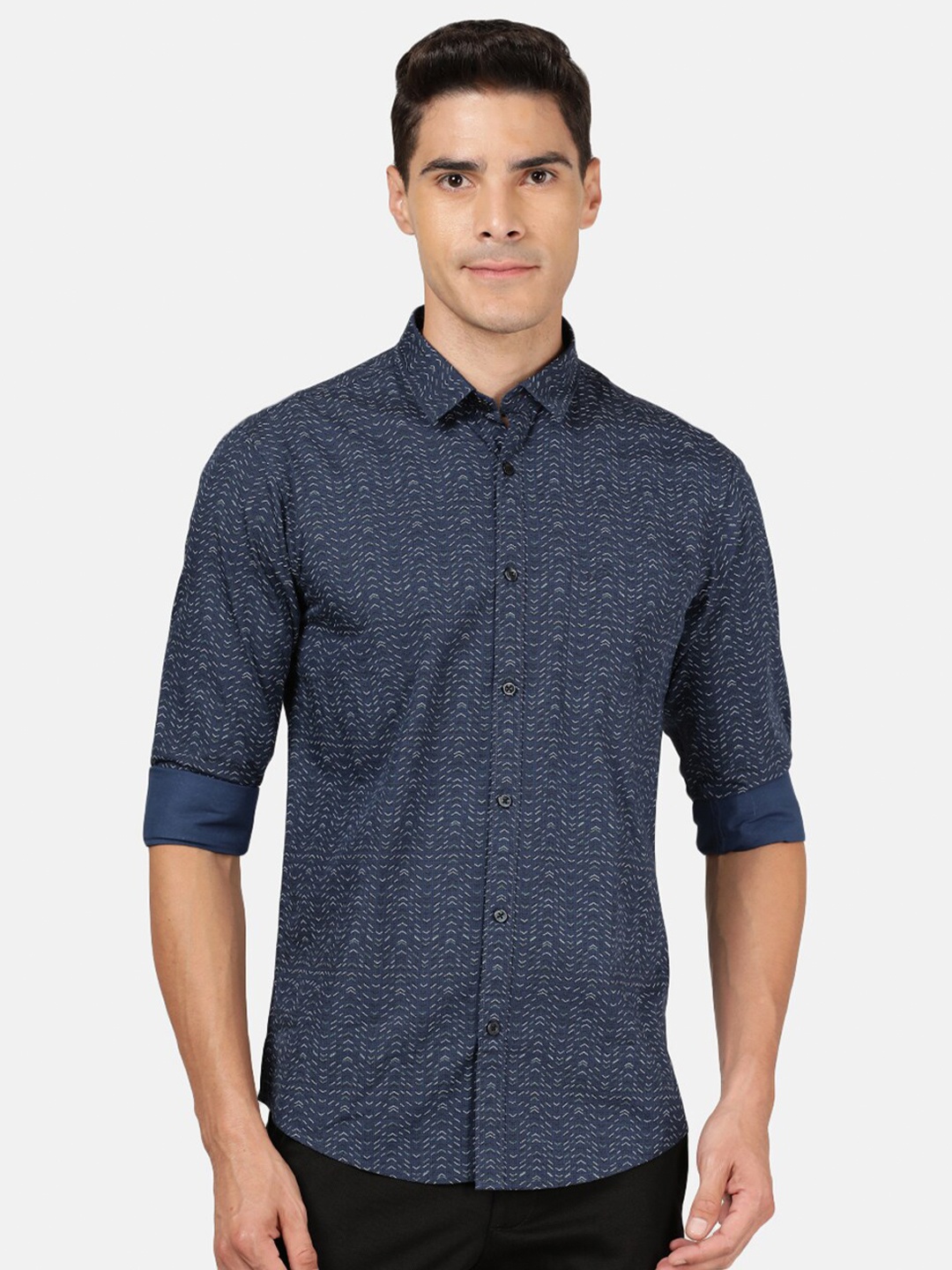 

Crocodile Men Navy Blue Classic Slim Fit Printed Casual Shirt