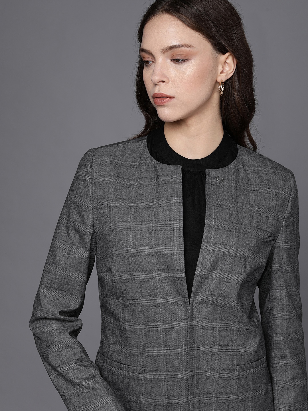 

Allen Solly Woman Grey Checked Single-Breasted Casual Blazer