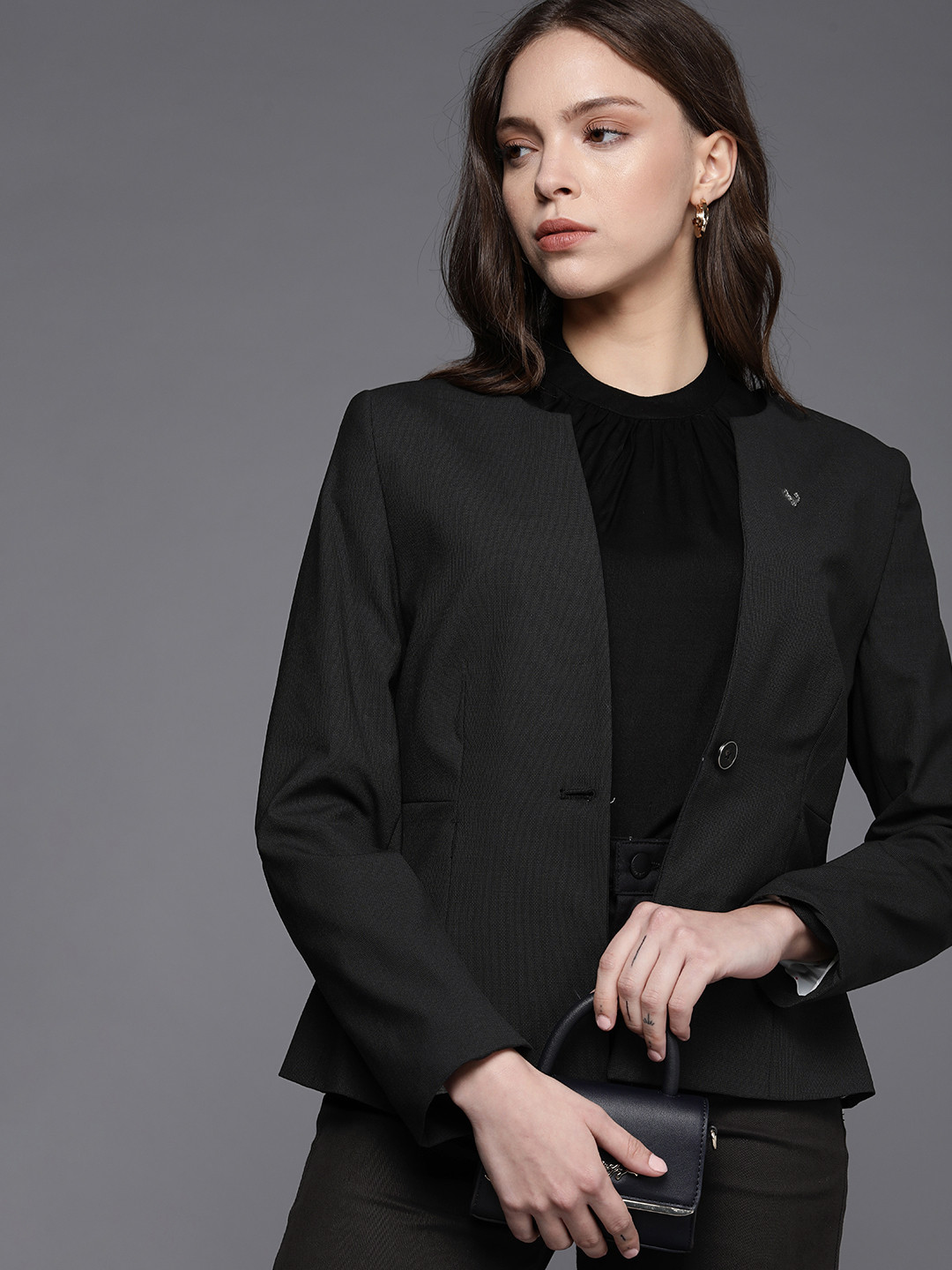 

Allen Solly Woman Black Solid Single Breasted Blazers
