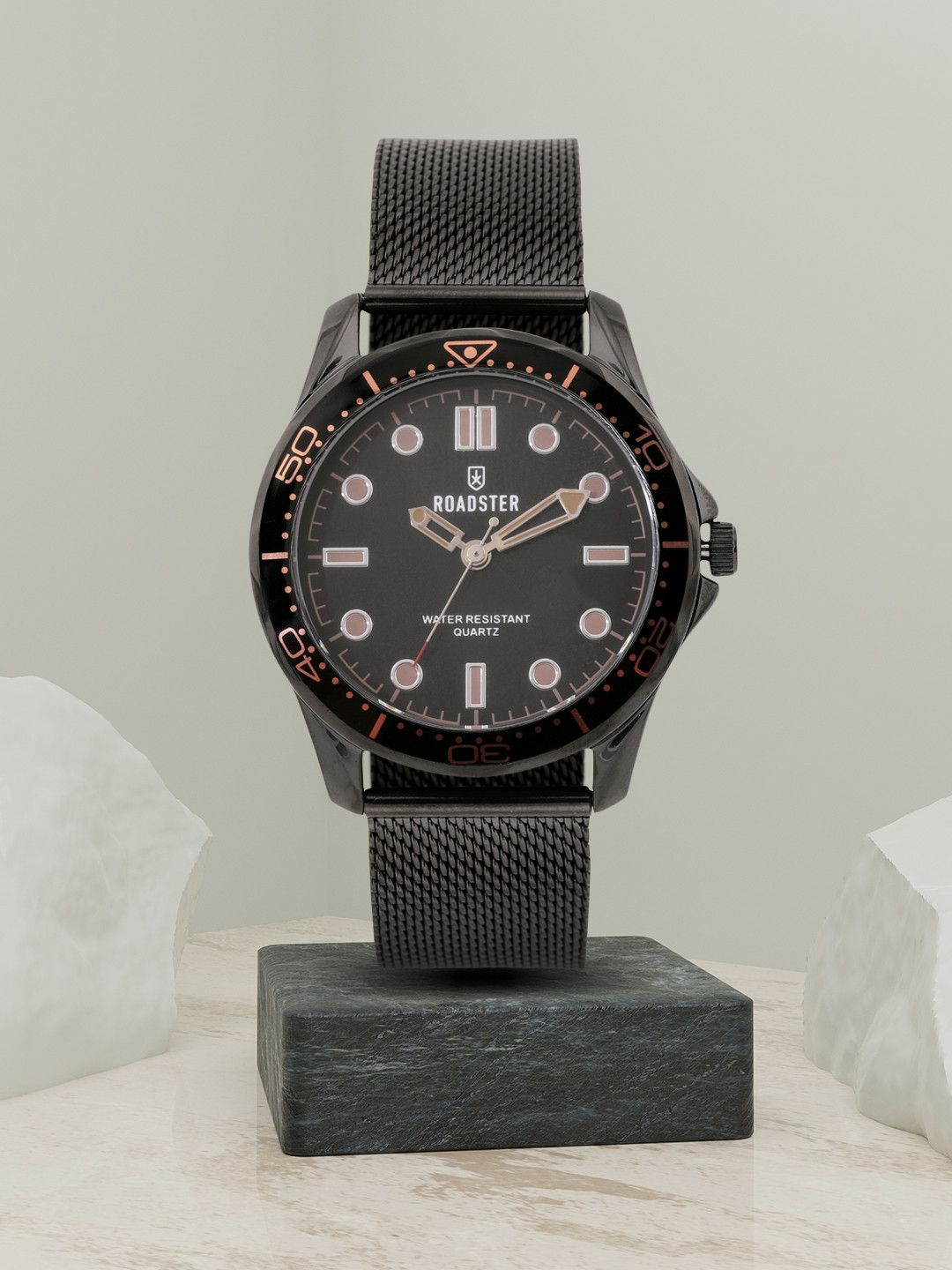 

Roadster Men Black Analogue Watch MFB-PN-PF-DK2918A