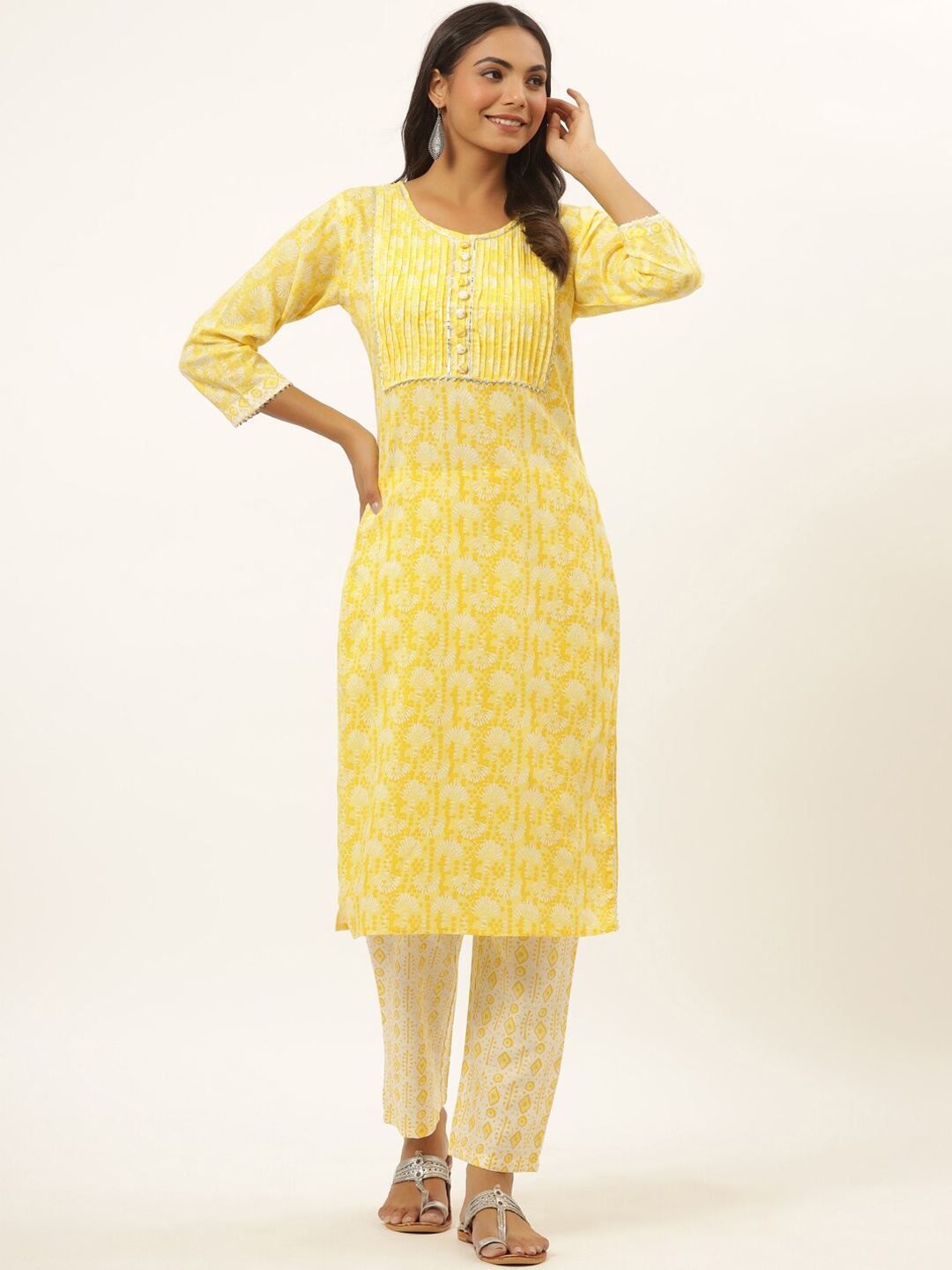 

Yufta Women Yellow Floral Printed Gotta Patti Kurta with Trousers