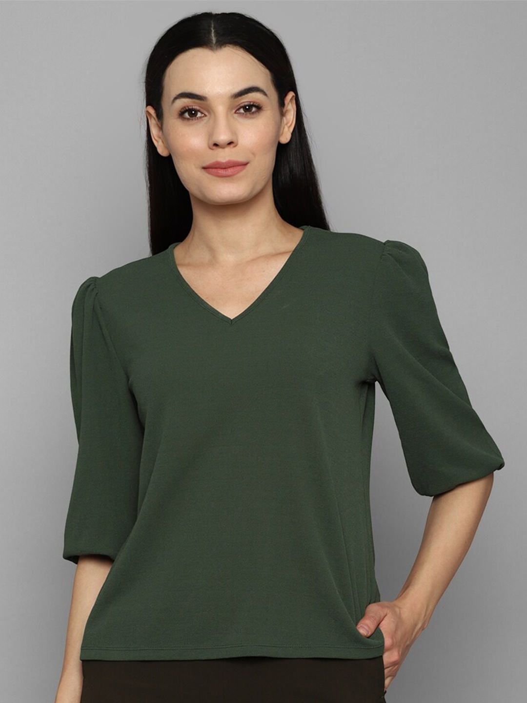 

Allen Solly Woman Green Solid Regular Top