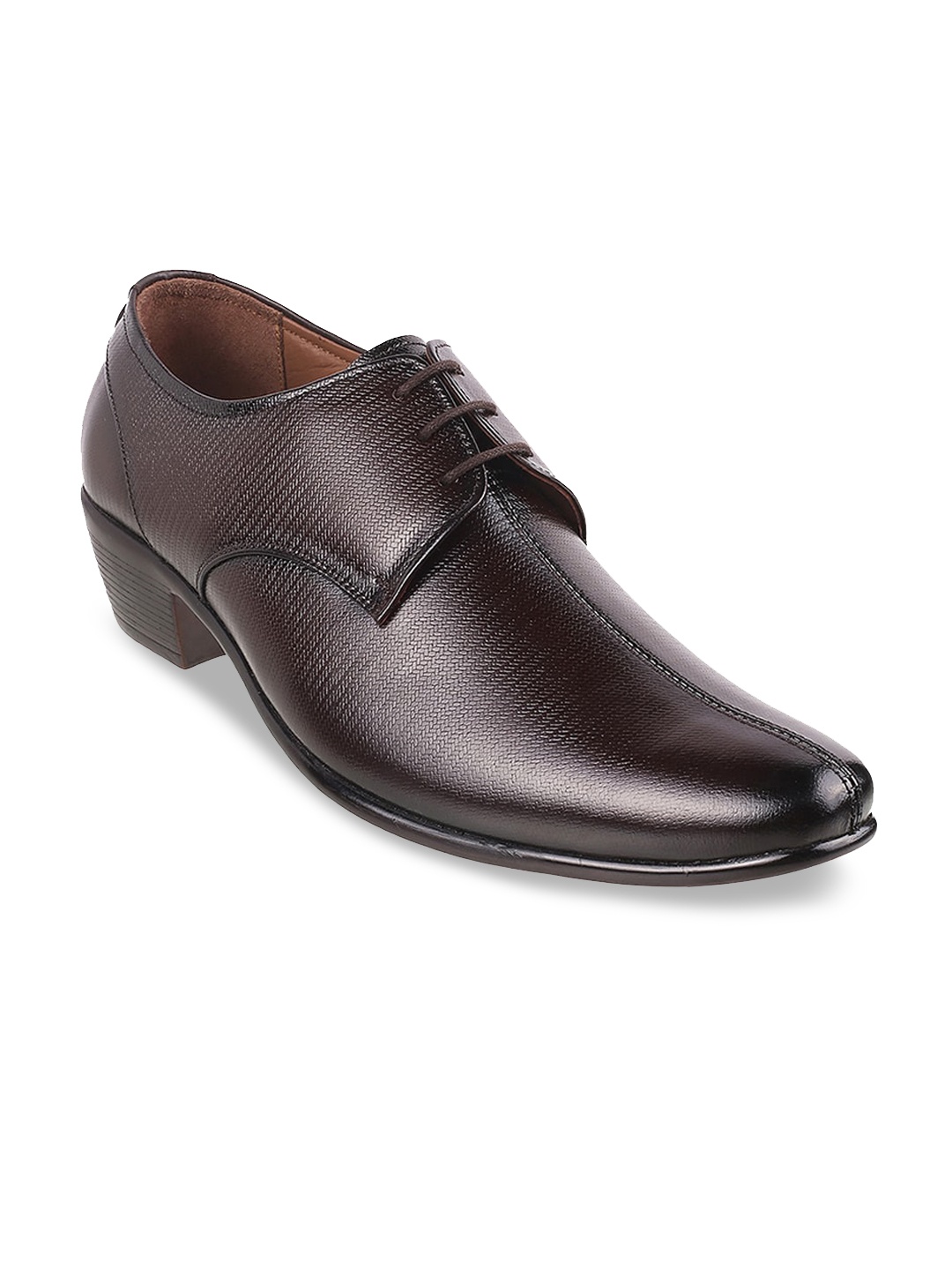 

Metro Men Maroon Solid Leather Formal Oxfords