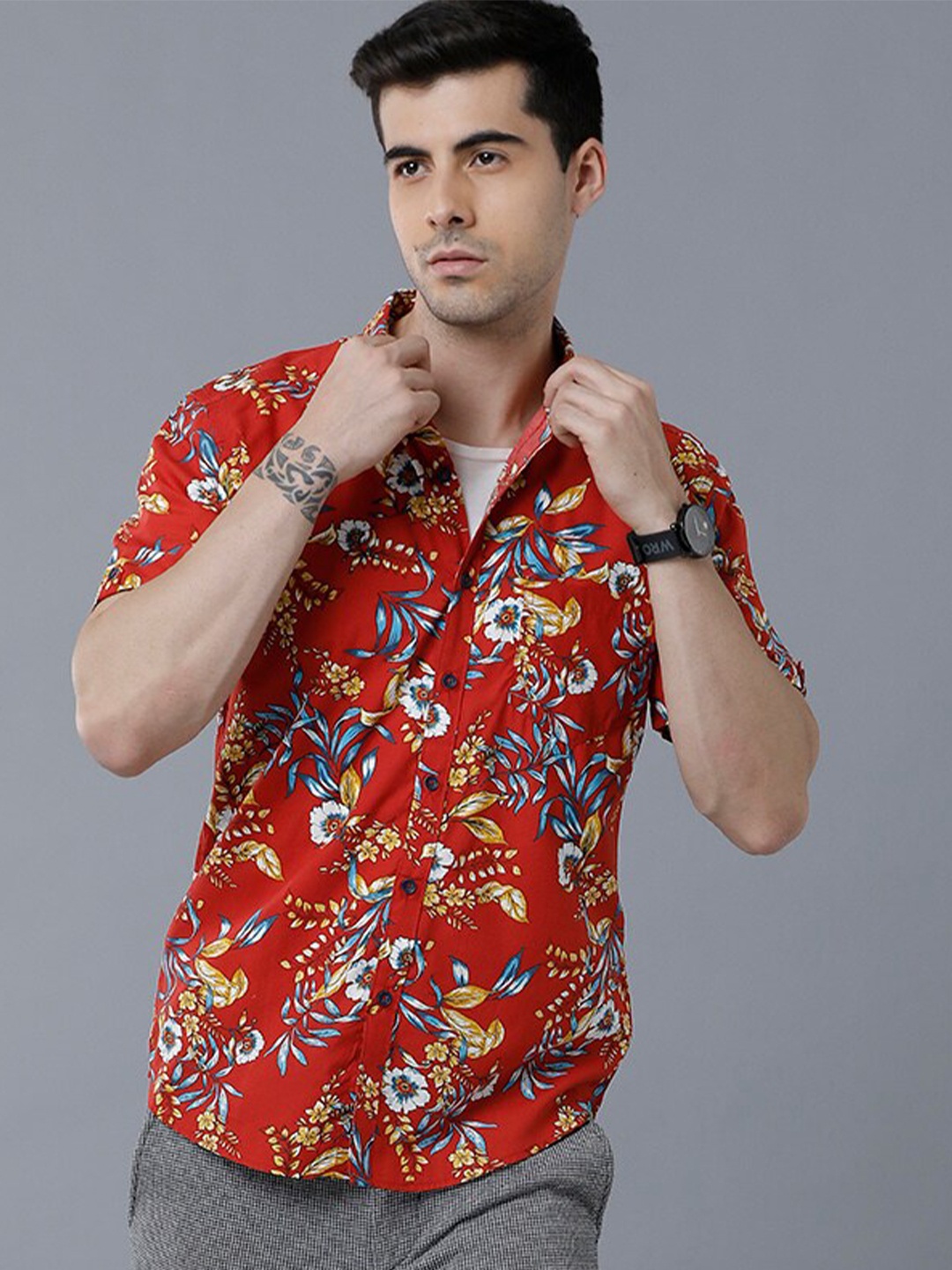 

YOVISH Men Red Smart Slim Fit Floral Printed Casual Shirt