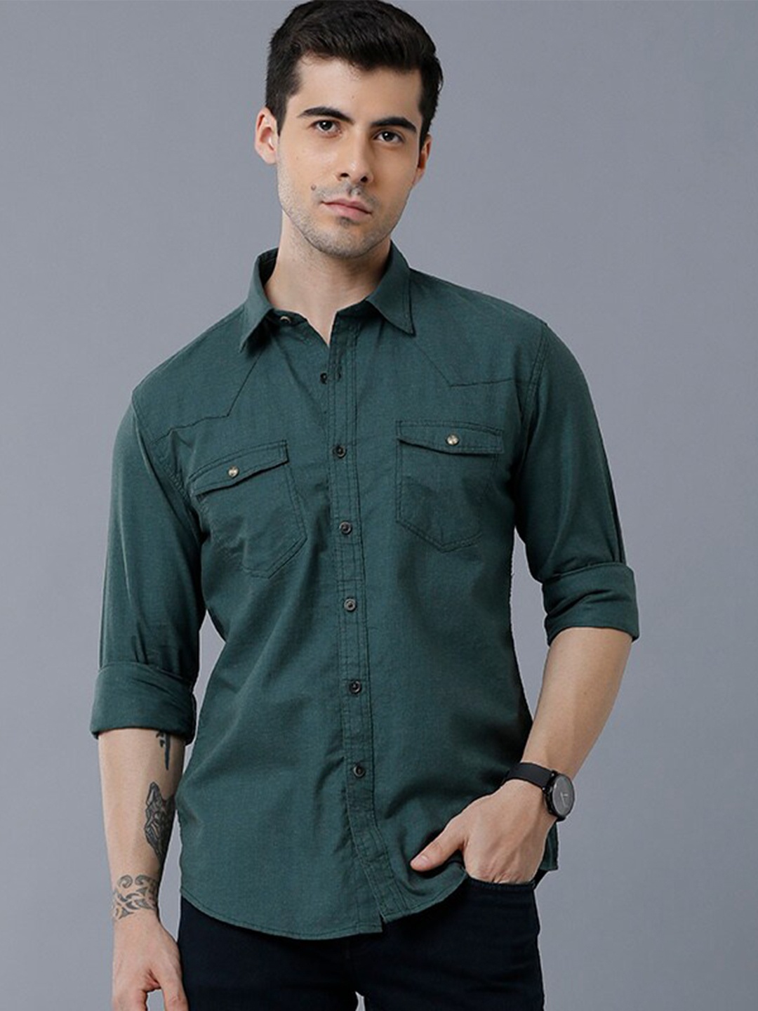 

YOVISH Men Green Smart Slim Fit Striped Casual Shirt