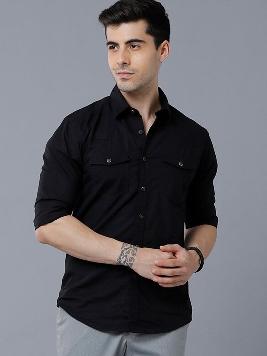 

YOVISH Men Black Smart Slim Fit Casual Shirt