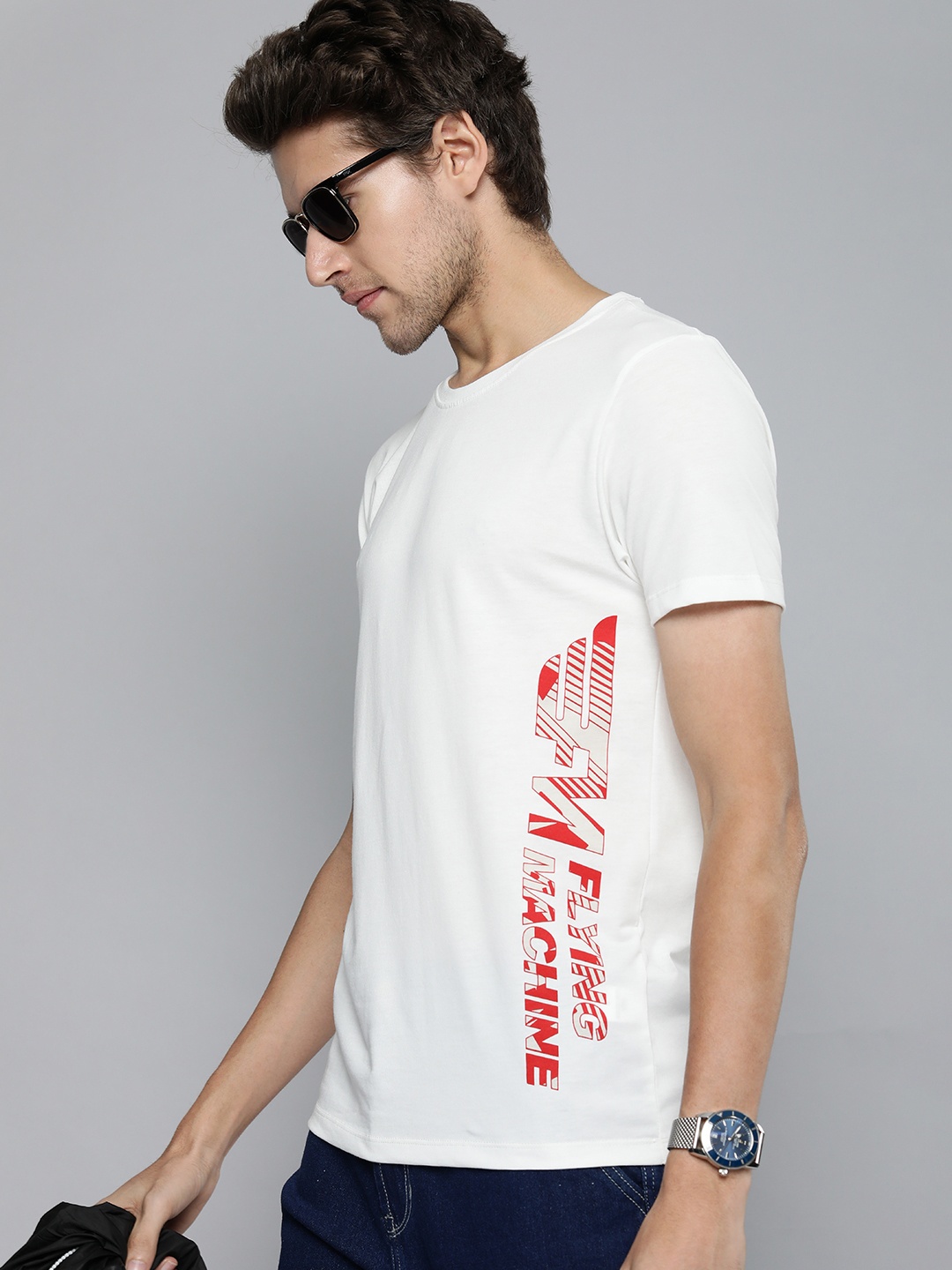 

Flying Machine Men White & Red Typography Printed Slim Fit T-shirt