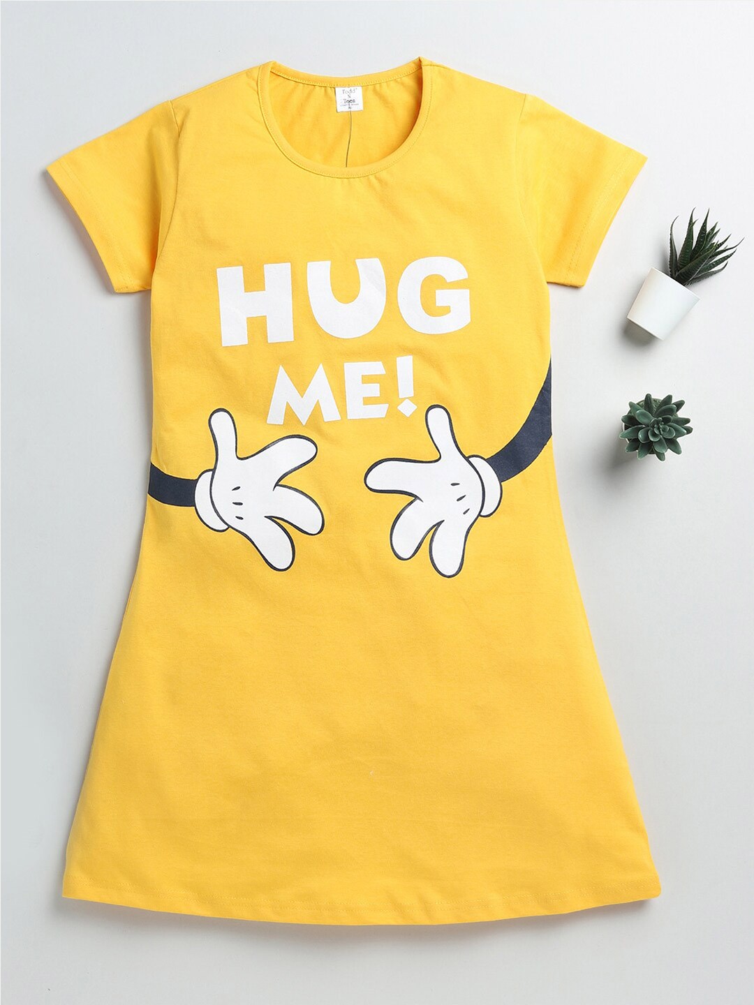 

Todd N Teen Girls Yellow Printed Nightdress
