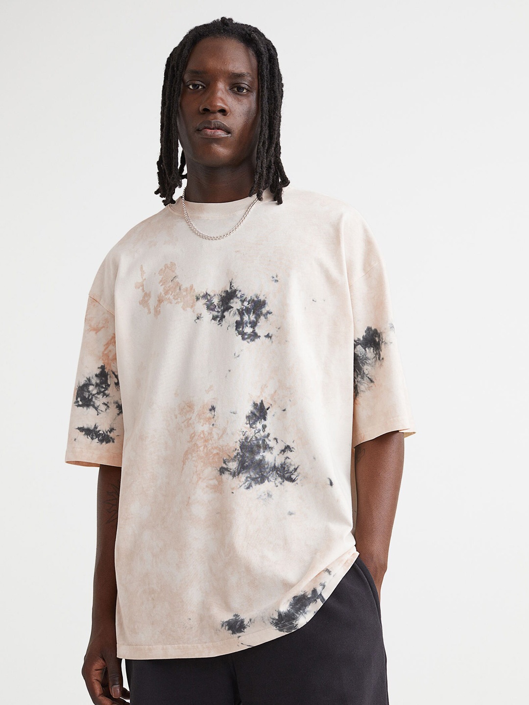 

H&M Men Beige Oversized Cotton T-shirt