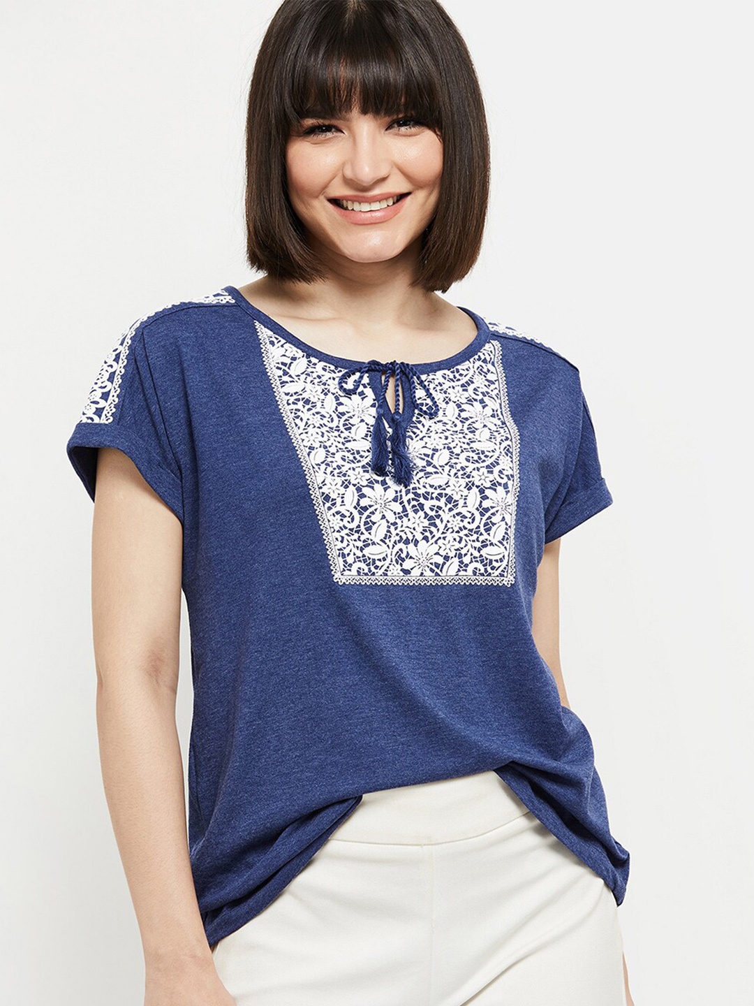 

max Blue Print Tie-Up Neck Top