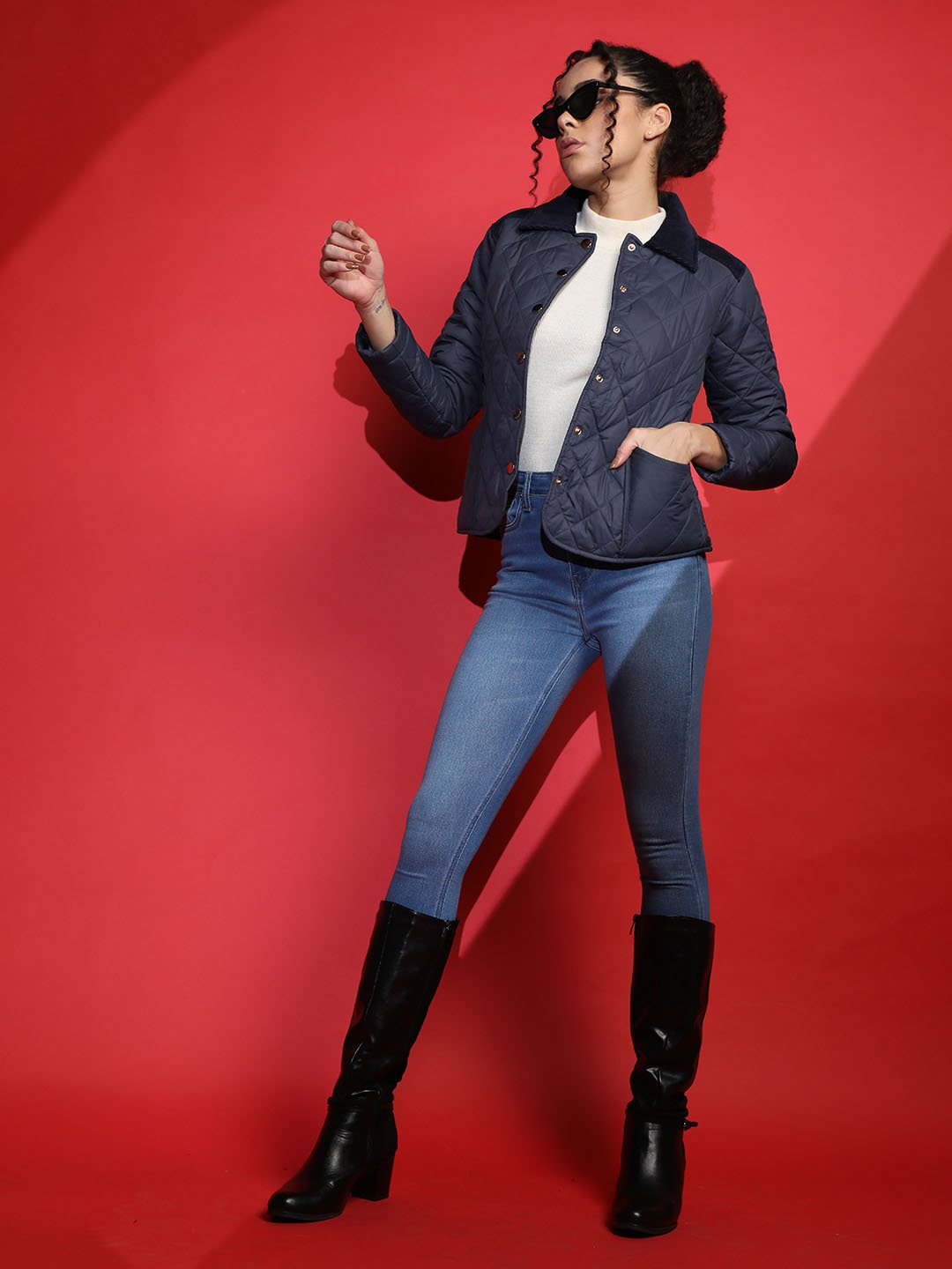 

HONNETE Women Blue Geometric Lightweight Crop Outdoor Quilted Jacket