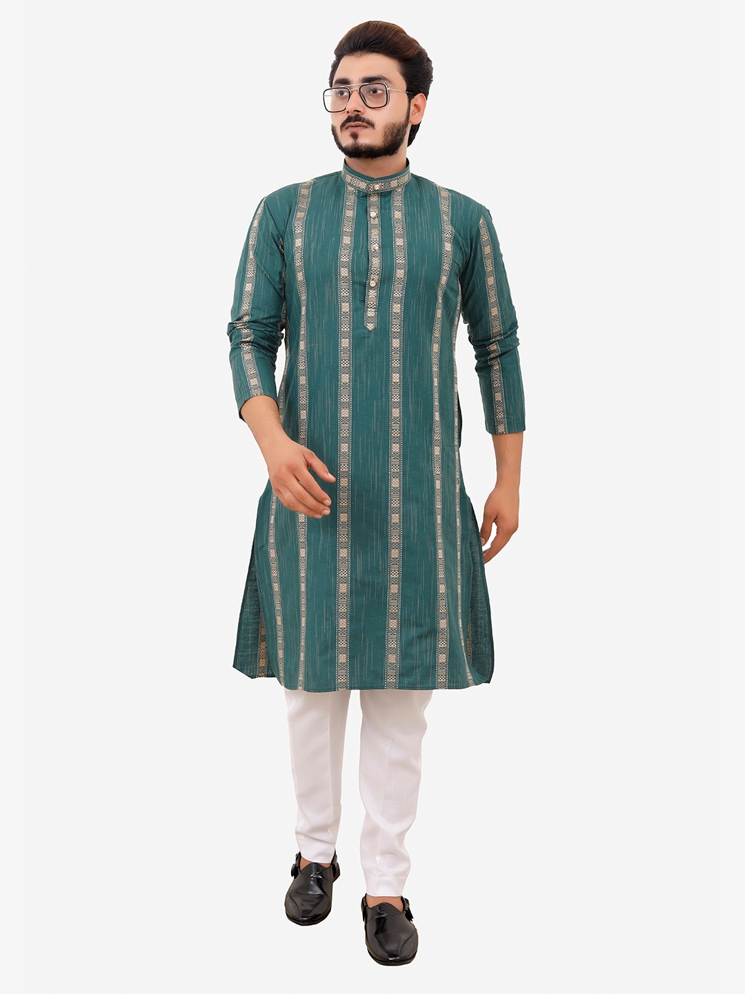 

Tibra Collection Men Green Embroidered Kurta with Churidar & With Dupatta