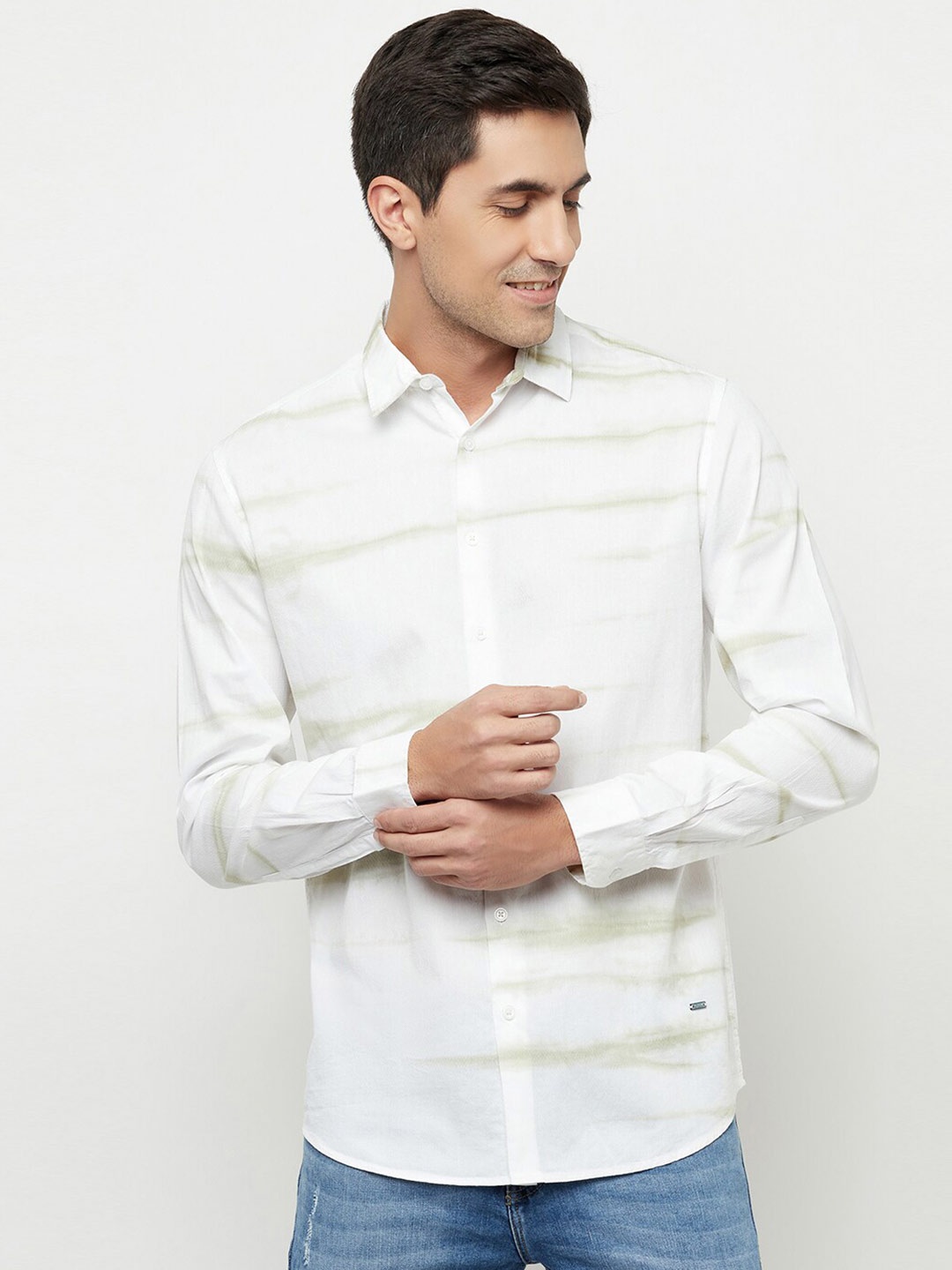 

Blue Buddha Men Olive Green Casual Shirt