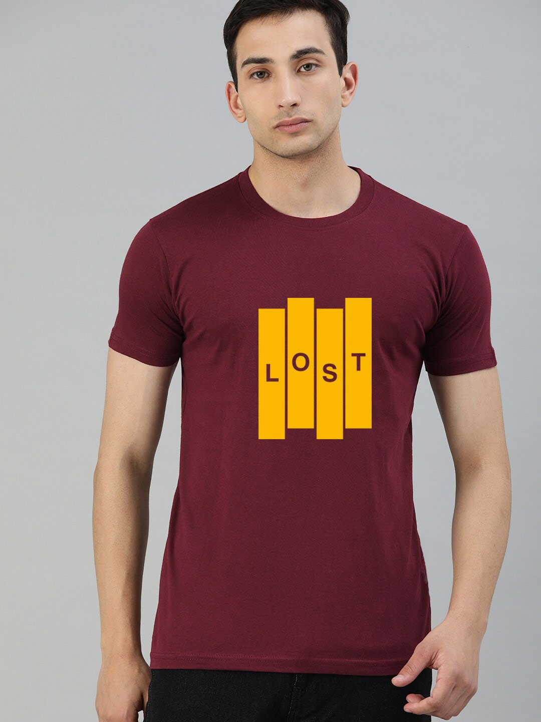 

UNSULLY Men Maroon Typography Printed Applique T-shirt